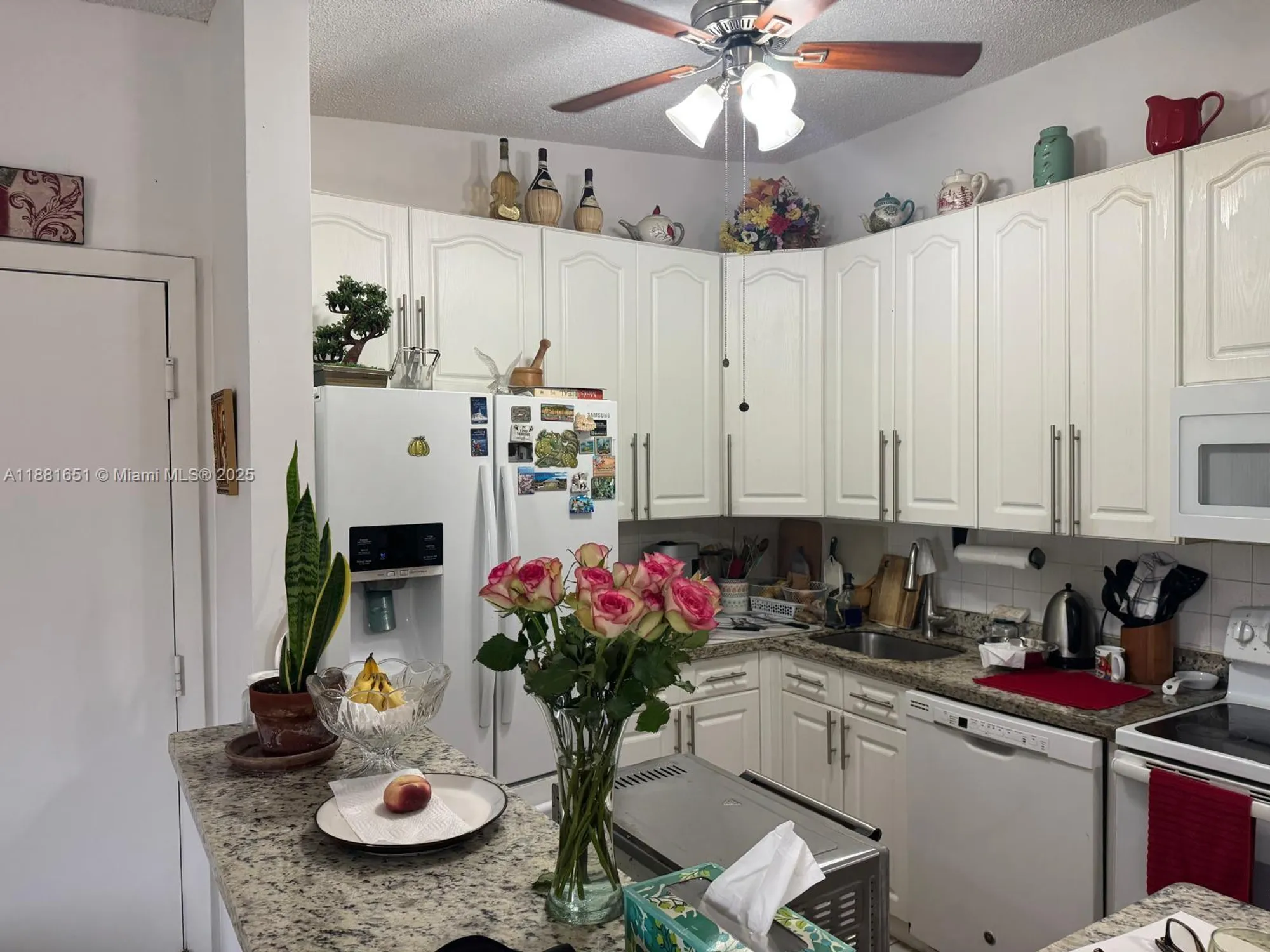 Property Slideshow image 6 of 35 | 9794 n belfort cir 202, Tamarac, FL, 33321