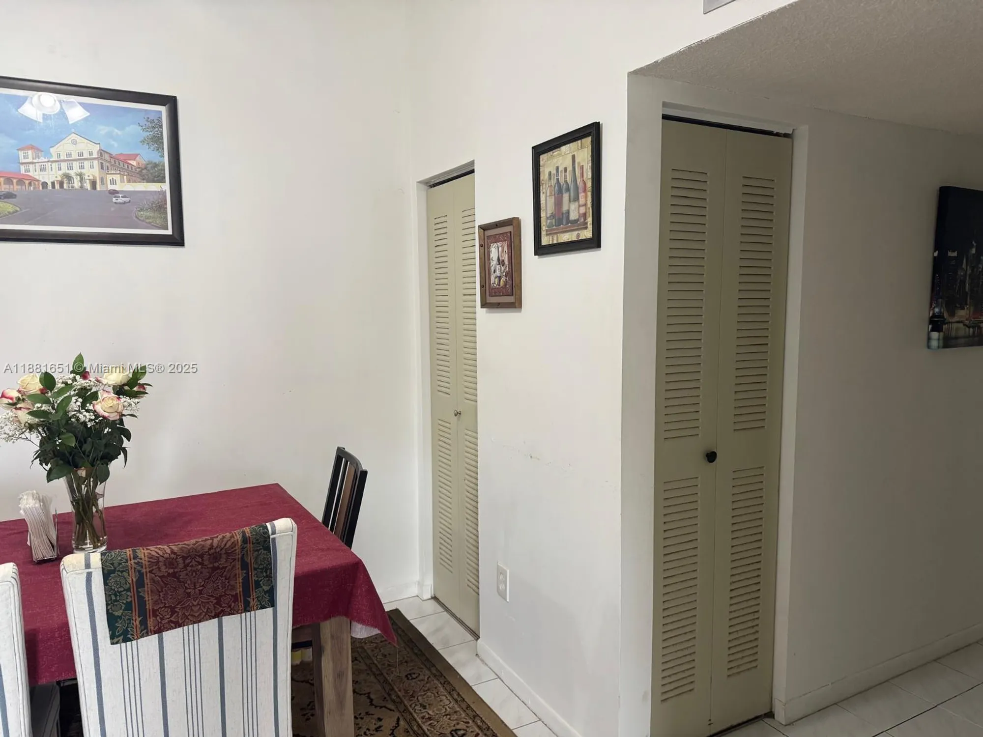 Property Slideshow image 9 of 35 | 9794 n belfort cir 202, Tamarac, FL, 33321