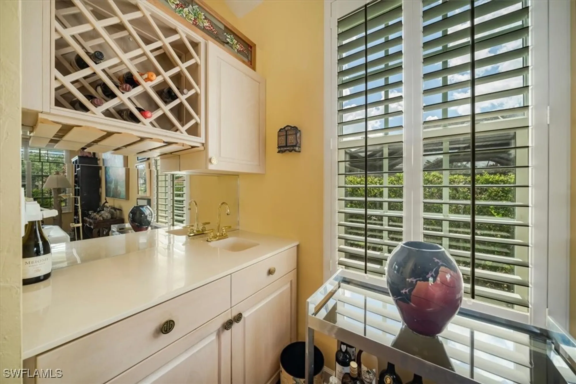 Property Slideshow image 20 of 50 | 215 monterey dr, Naples, FL, 34119