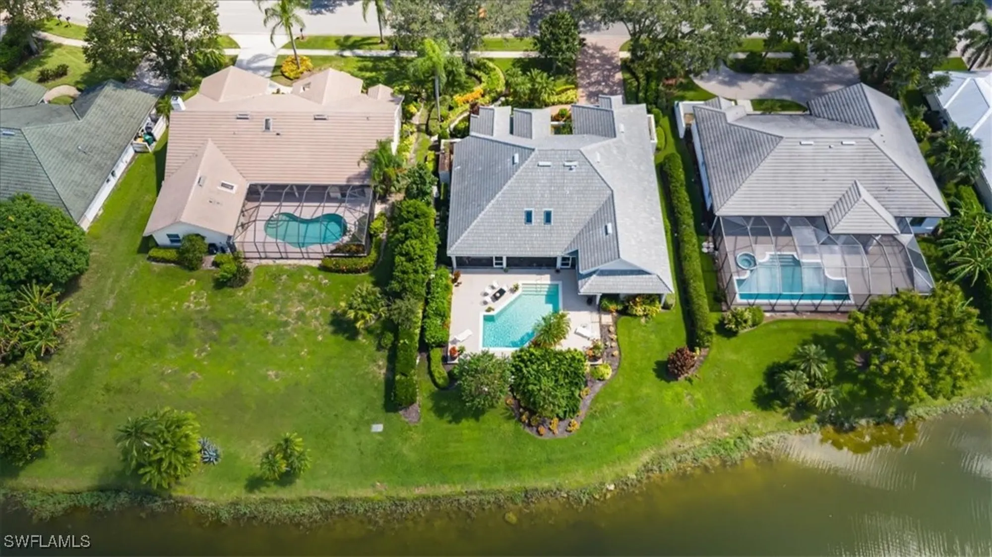 Property Slideshow image 35 of 50 | 215 monterey dr, Naples, FL, 34119