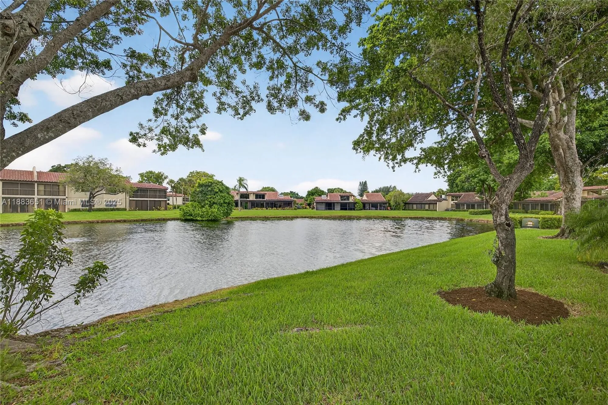 Property Slideshow image 47 of 61 | 21695 arriba real, Boca Raton, FL, 33433