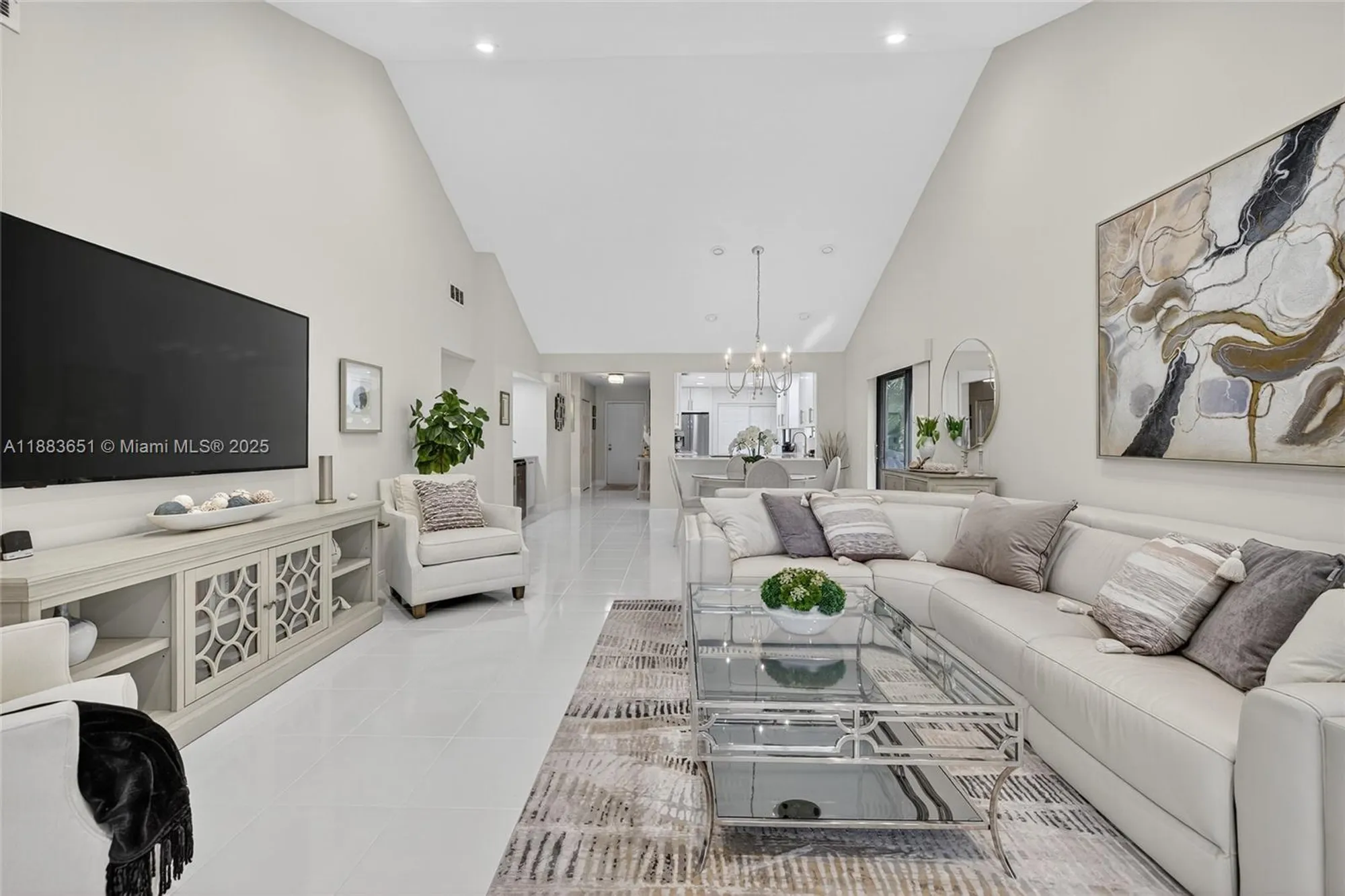 Property Slideshow image 6 of 61 | 21695 arriba real, Boca Raton, FL, 33433