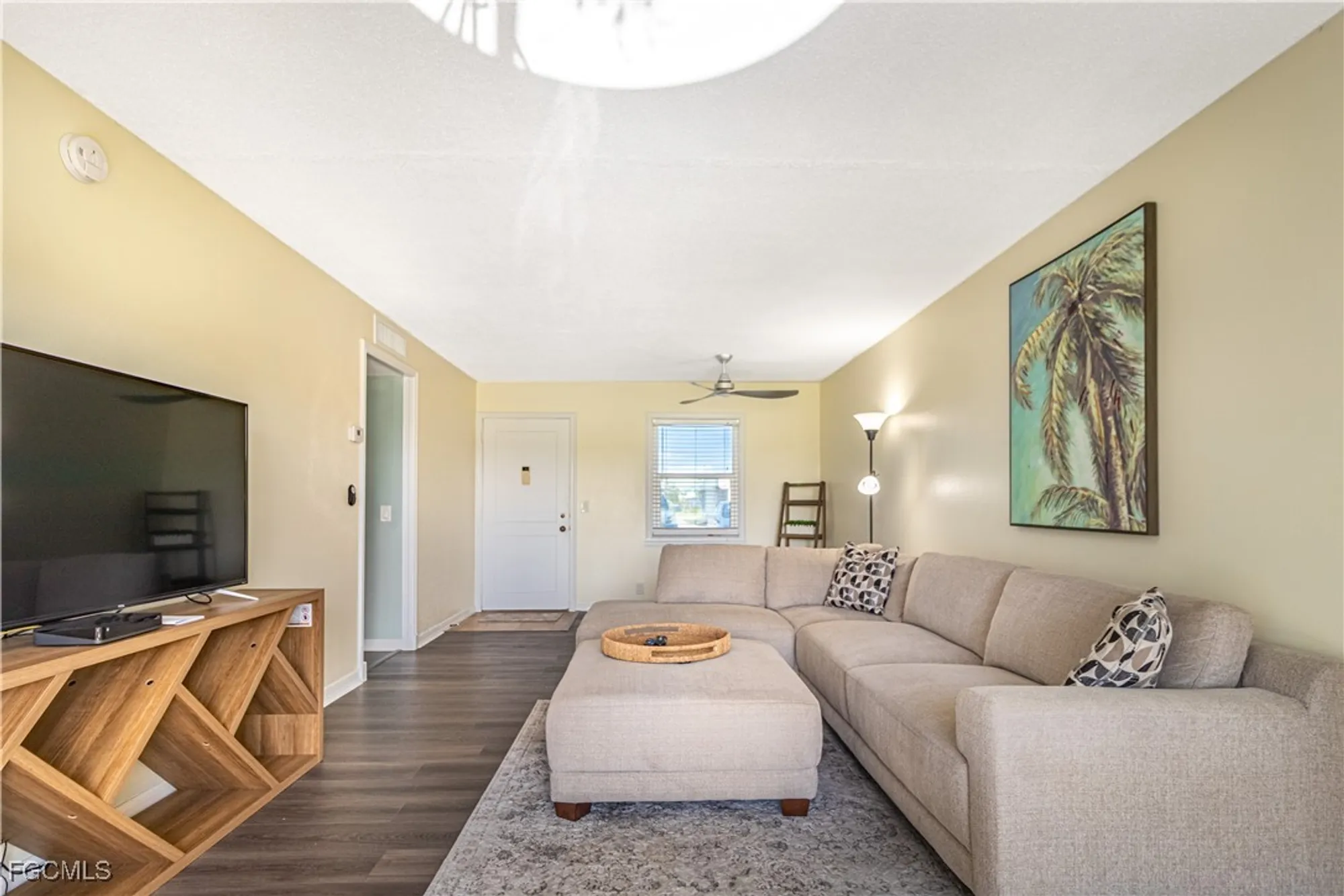 Property Slideshow image 4 of 37 | 1724 pine valley dr apt 106, Fort Myers, FL, 33907