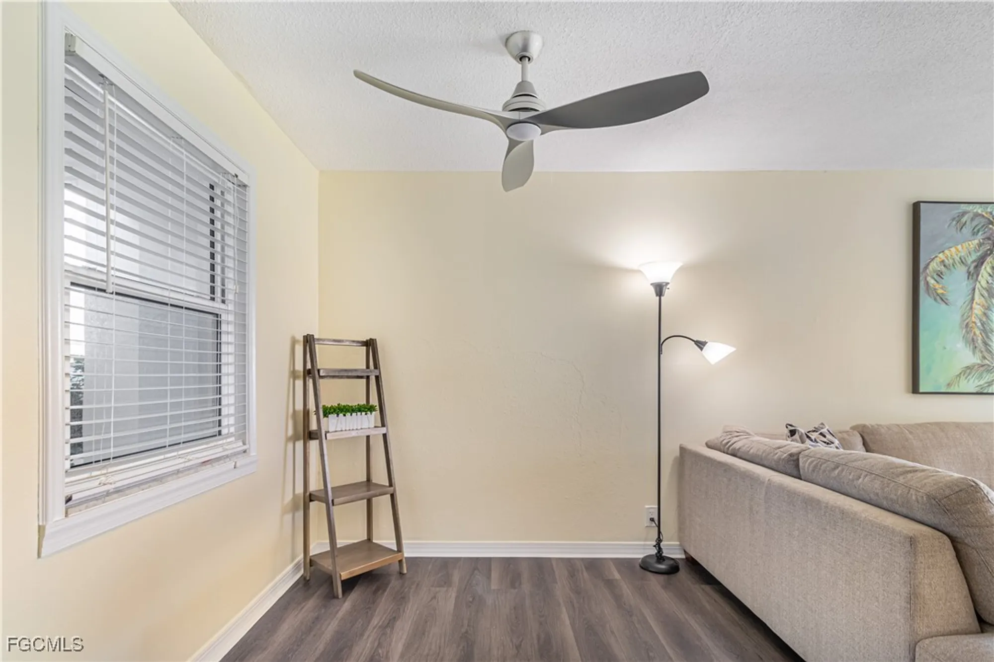 Property Slideshow image 5 of 37 | 1724 pine valley dr apt 106, Fort Myers, FL, 33907