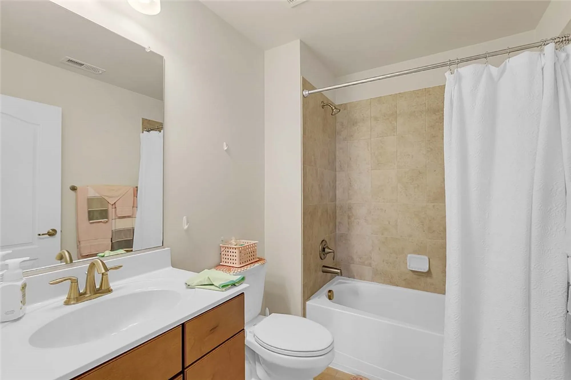 Property Slideshow image 28 of 38 | 6310 cordelia rd, Williamsburg, VA, 23188