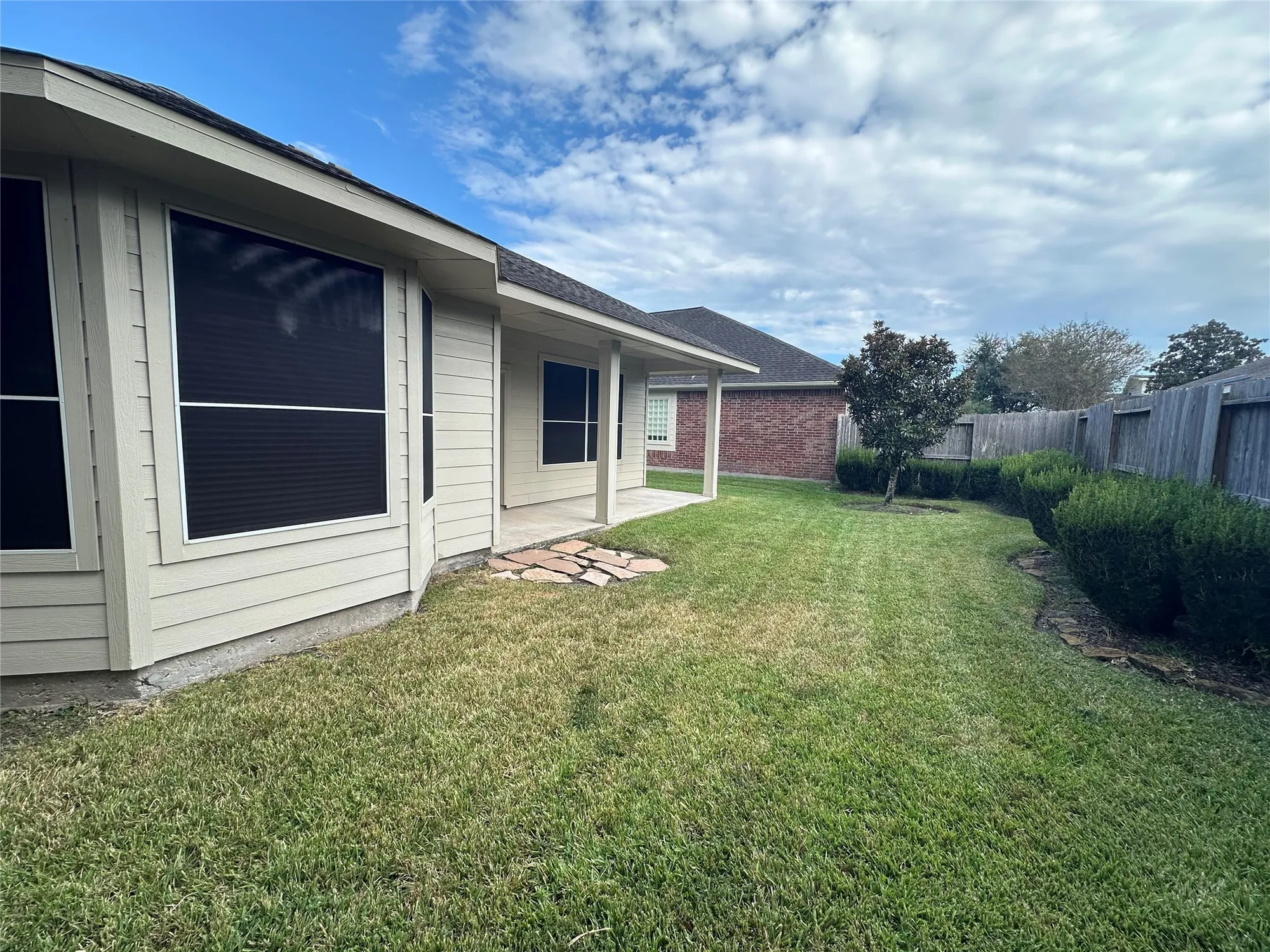 Property Slideshow image 27 of 31 | 1306 modena dr, Pearland, TX, 77581