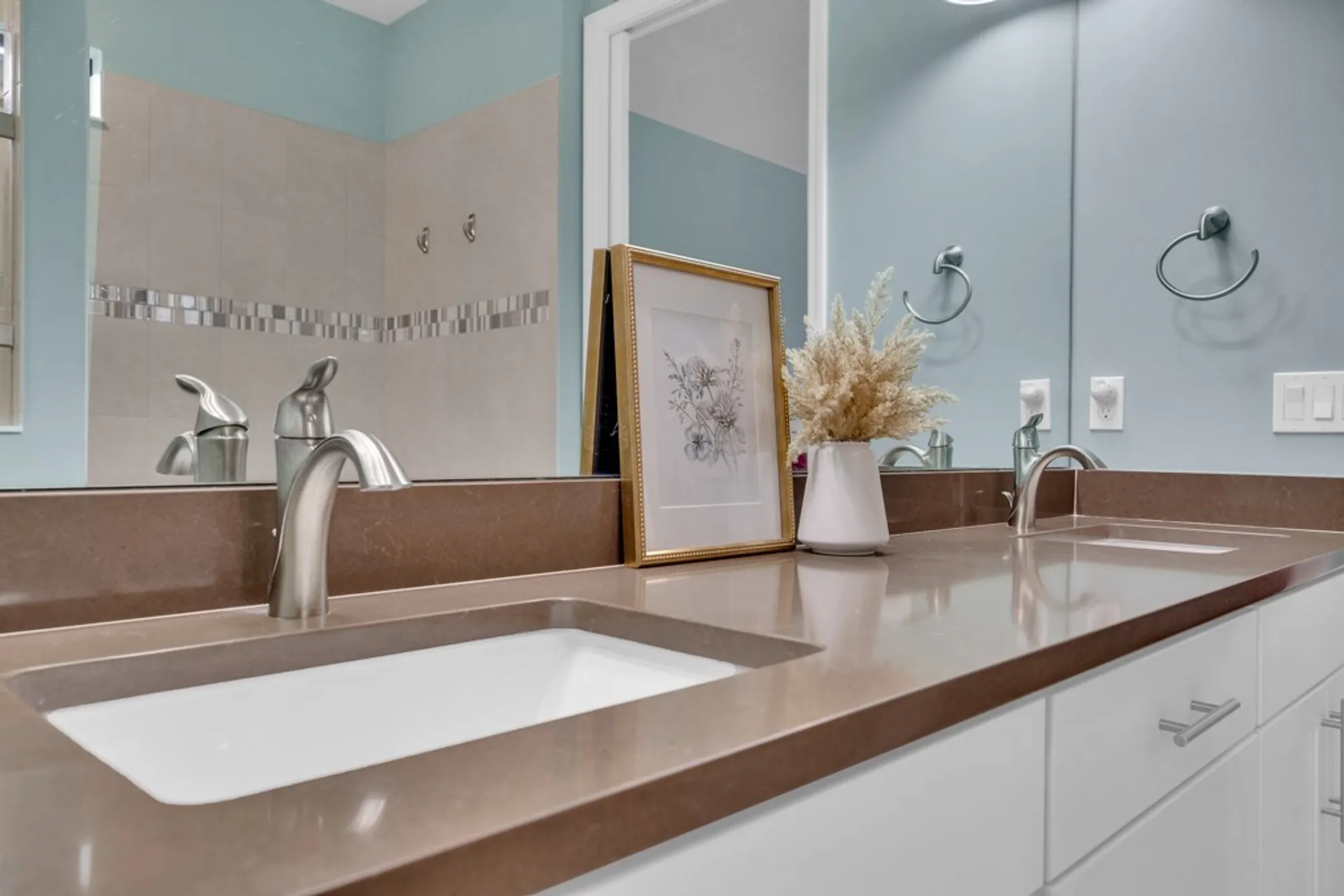 Property Slideshow image 17 of 36 | 5027 monroe cir, Vero Beach, FL, 32967