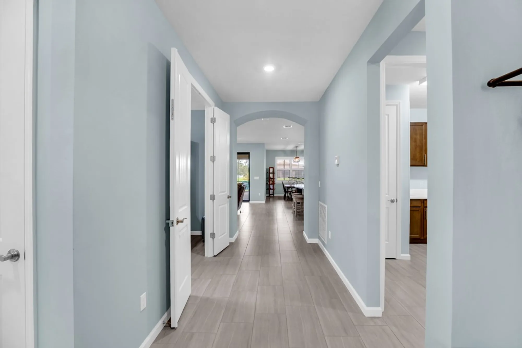 Property Slideshow image 3 of 36 | 5027 monroe cir, Vero Beach, FL, 32967