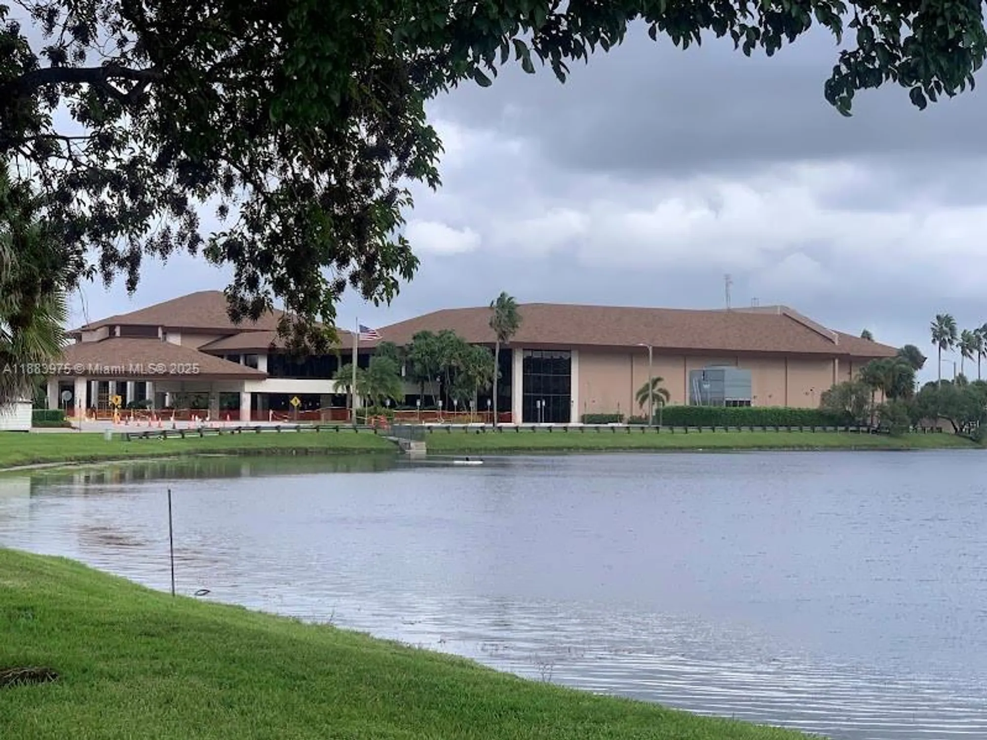 Property Slideshow image 9 of 17 | 1551 sw 135th ter 310g, Pembroke Pines, FL, 33027