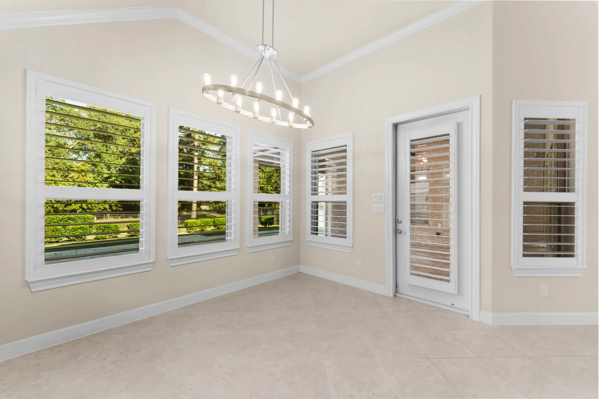 Property Slideshow image 15 of 38 | 8 s elderberry trl, Montgomery, TX, 77316