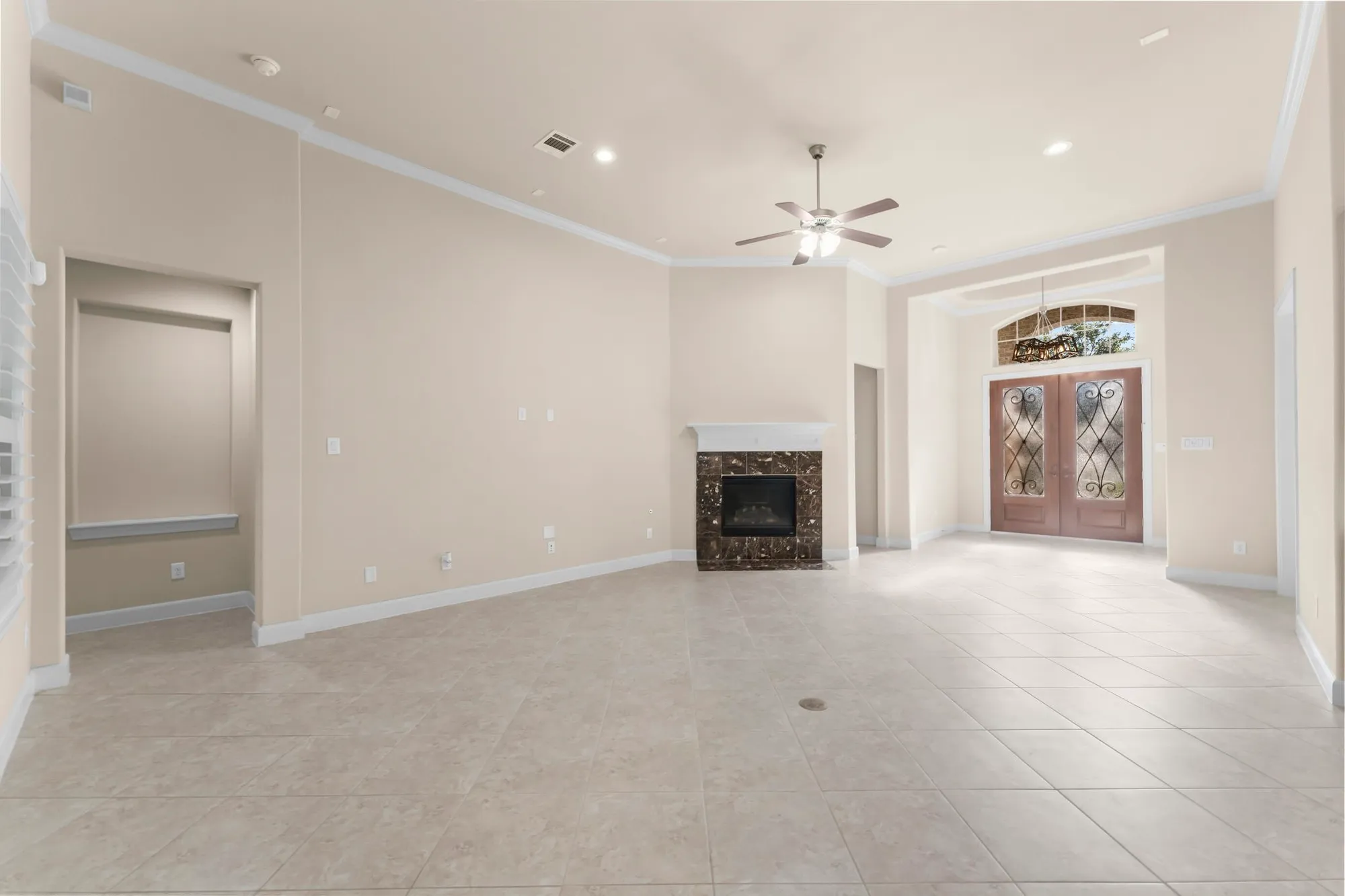 Property Slideshow image 10 of 38 | 8 s elderberry trl, Montgomery, TX, 77316
