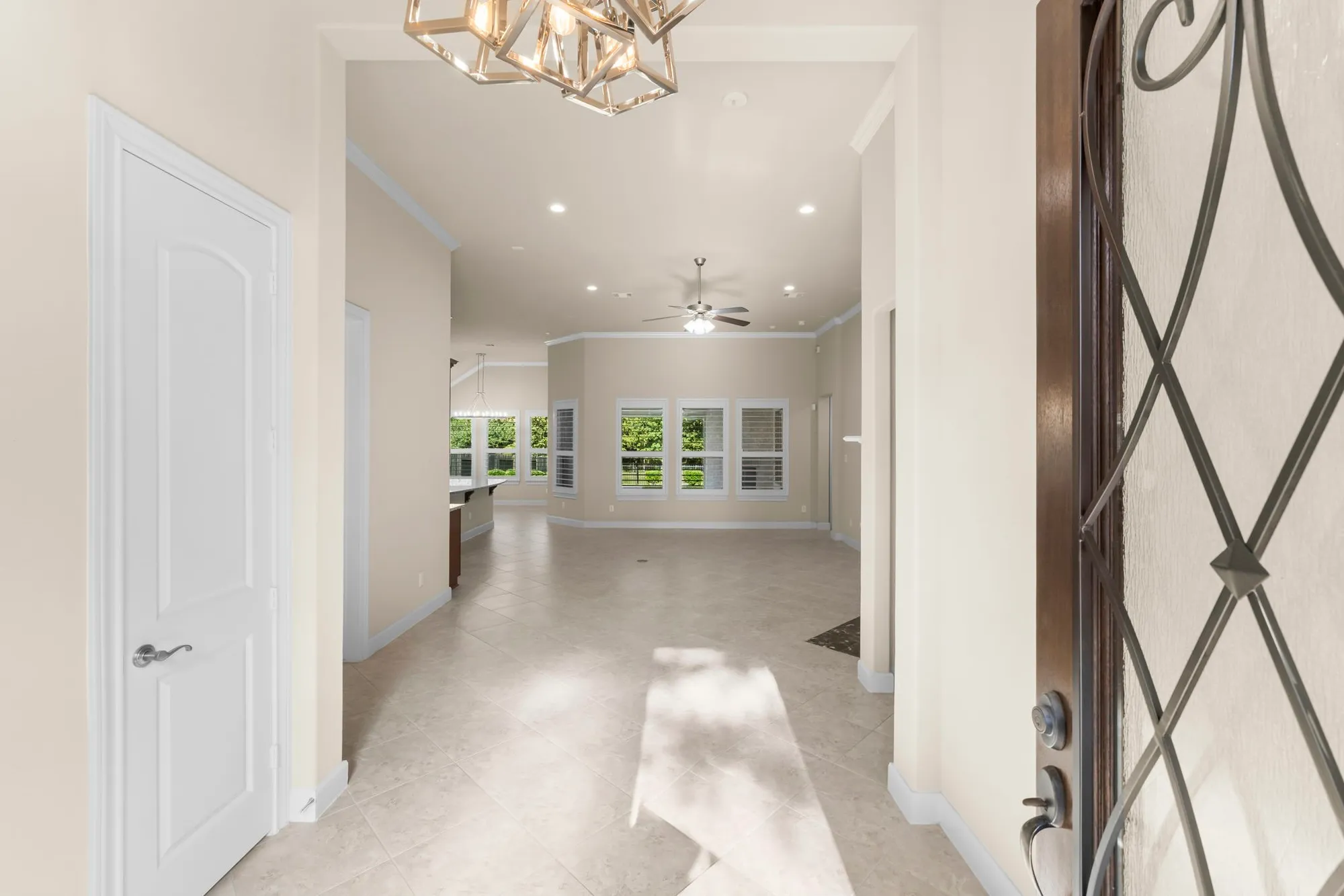 Property Slideshow image 6 of 38 | 8 s elderberry trl, Montgomery, TX, 77316