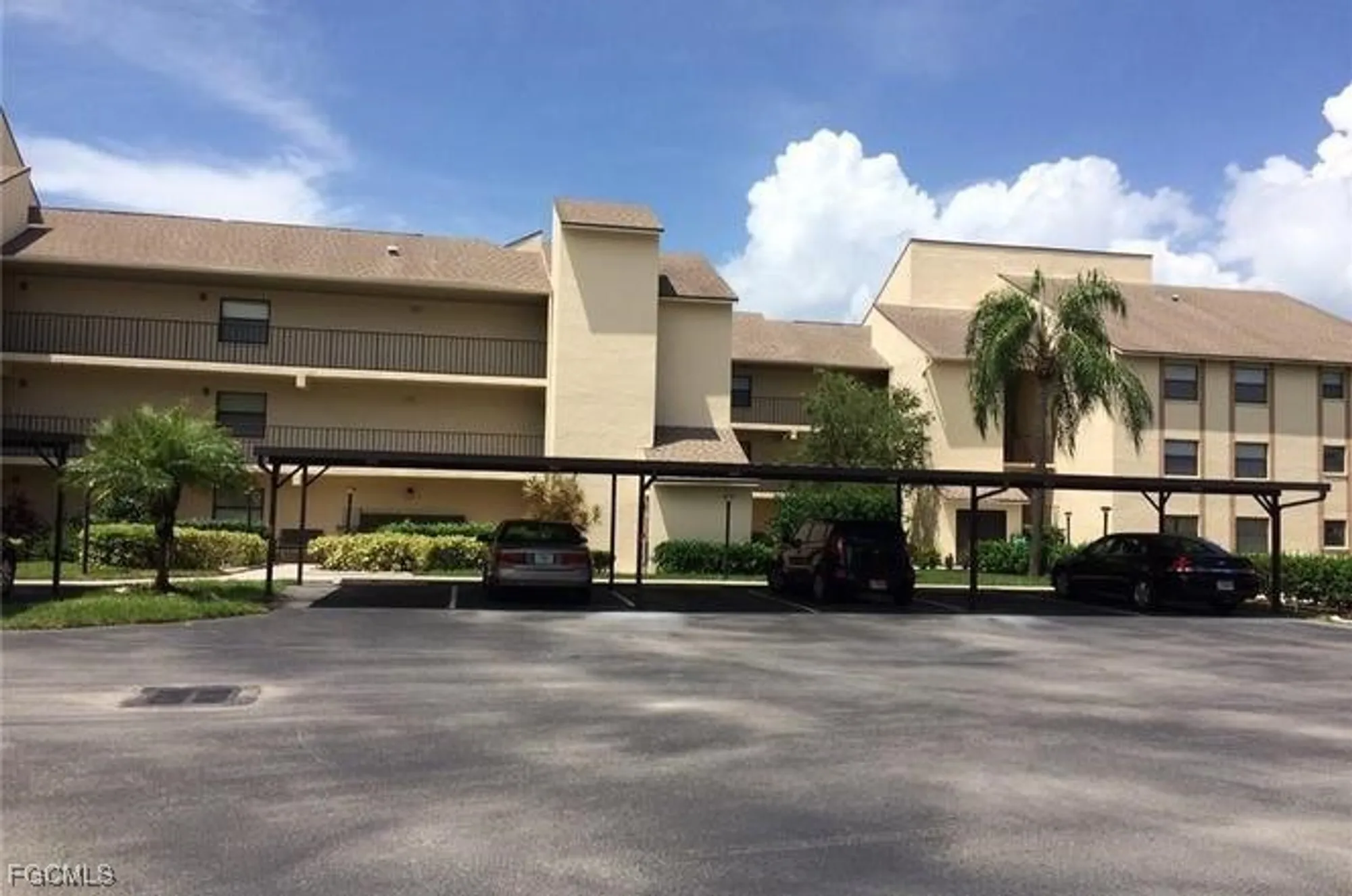 Property Slideshow image 18 of 19 | 13240 white marsh ln 9, Fort Myers, FL, 33912