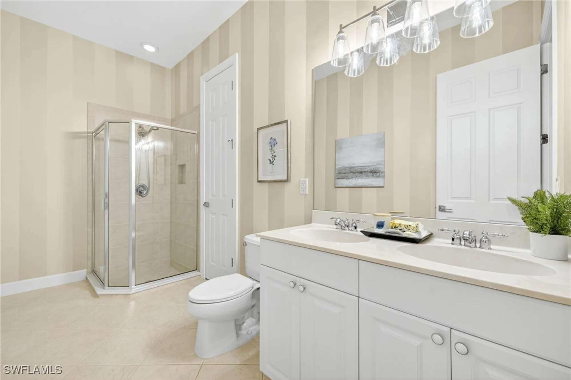 Property Slideshow image 26 of 31 | 8812 mustang island cir, Naples, FL, 34113