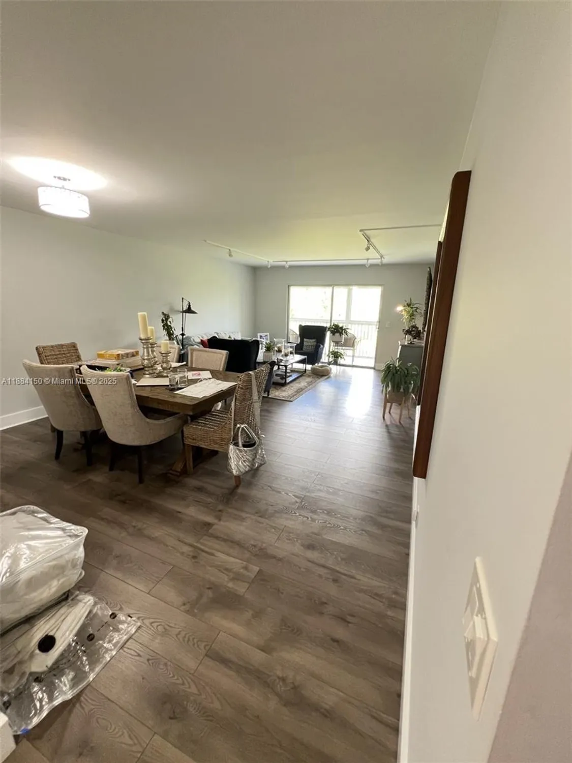 Property Slideshow image 11 of 25 | 12601 sw 13th st apt g304, Pembroke Pines, FL, 33027