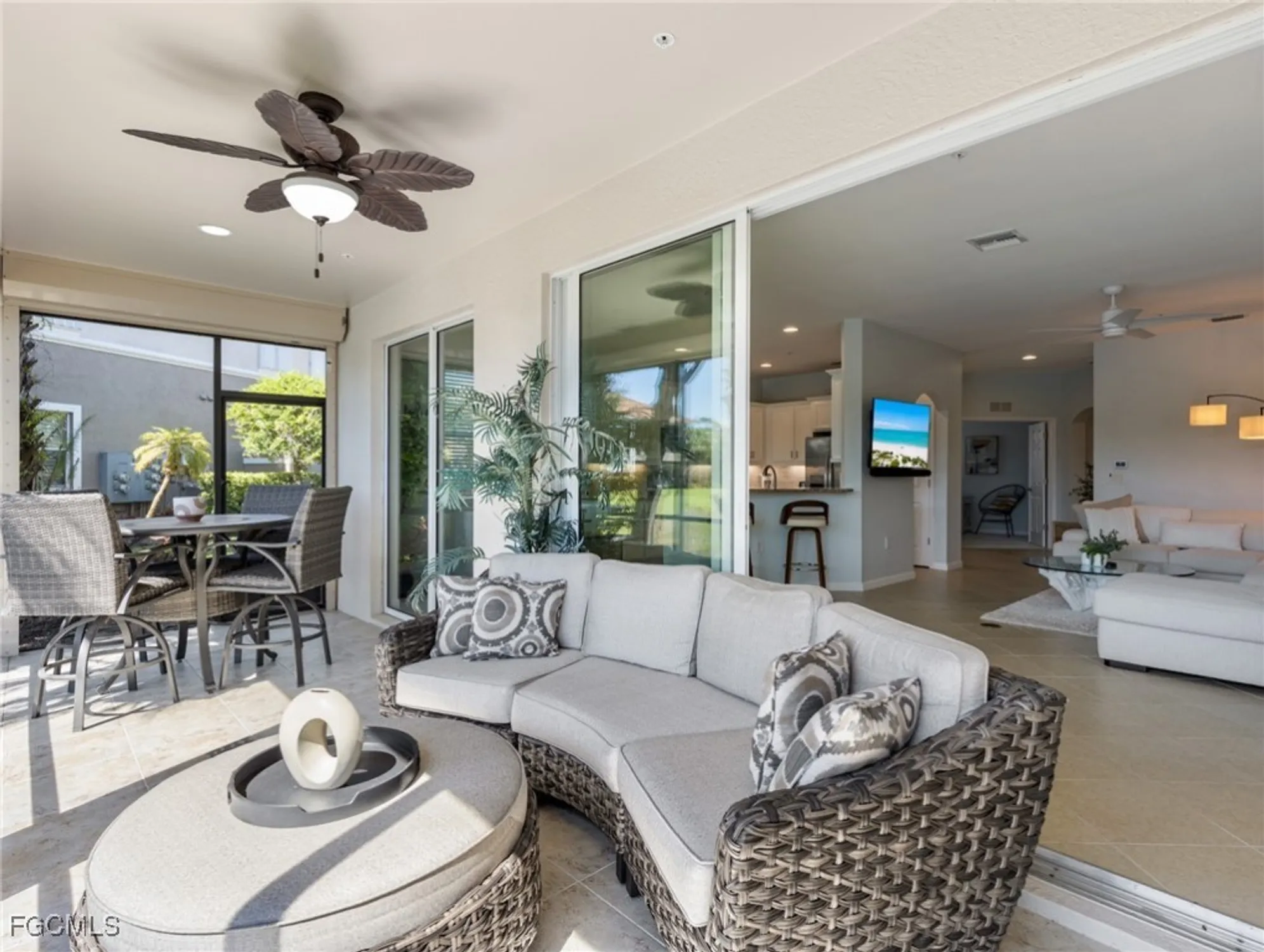 Property Slideshow image 16 of 44 | 10260 glastonbury cir unit 102, Fort Myers, FL, 33913