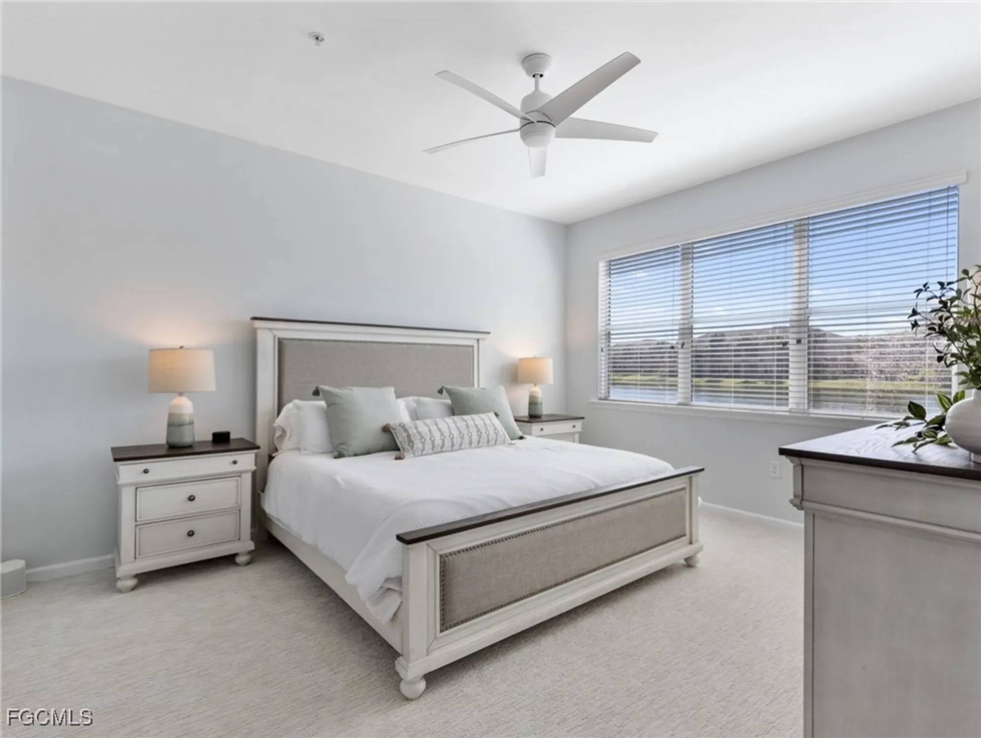 Property Slideshow image 23 of 44 | 10260 glastonbury cir unit 102, Fort Myers, FL, 33913