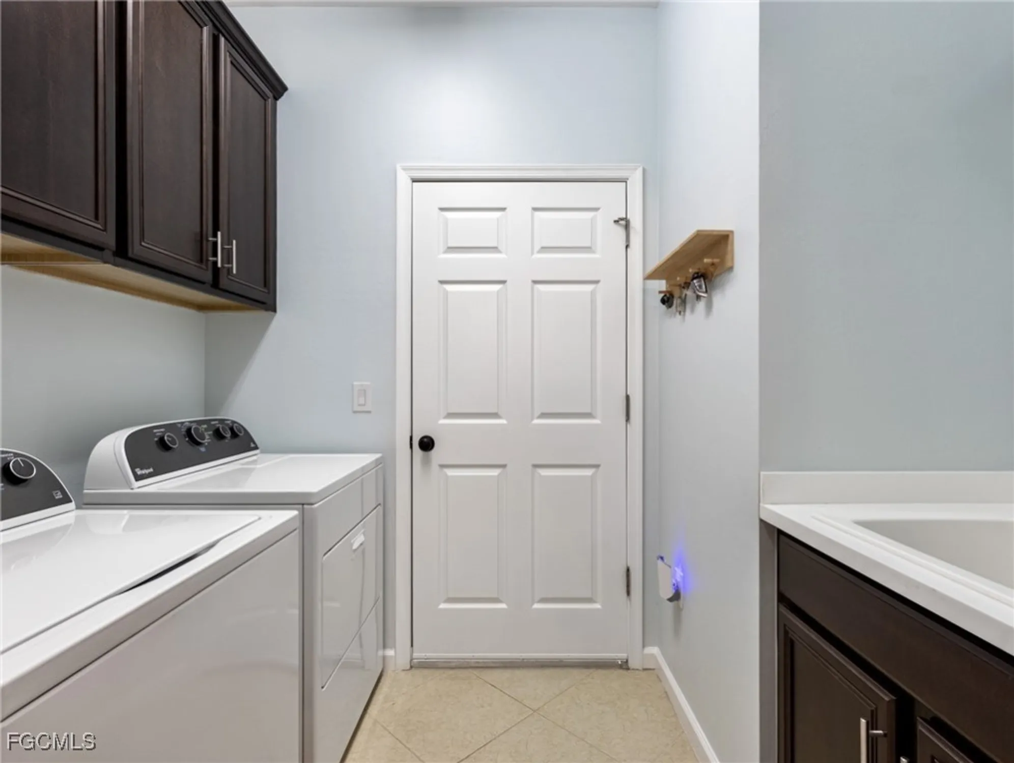 Property Slideshow image 32 of 44 | 10260 glastonbury cir unit 102, Fort Myers, FL, 33913