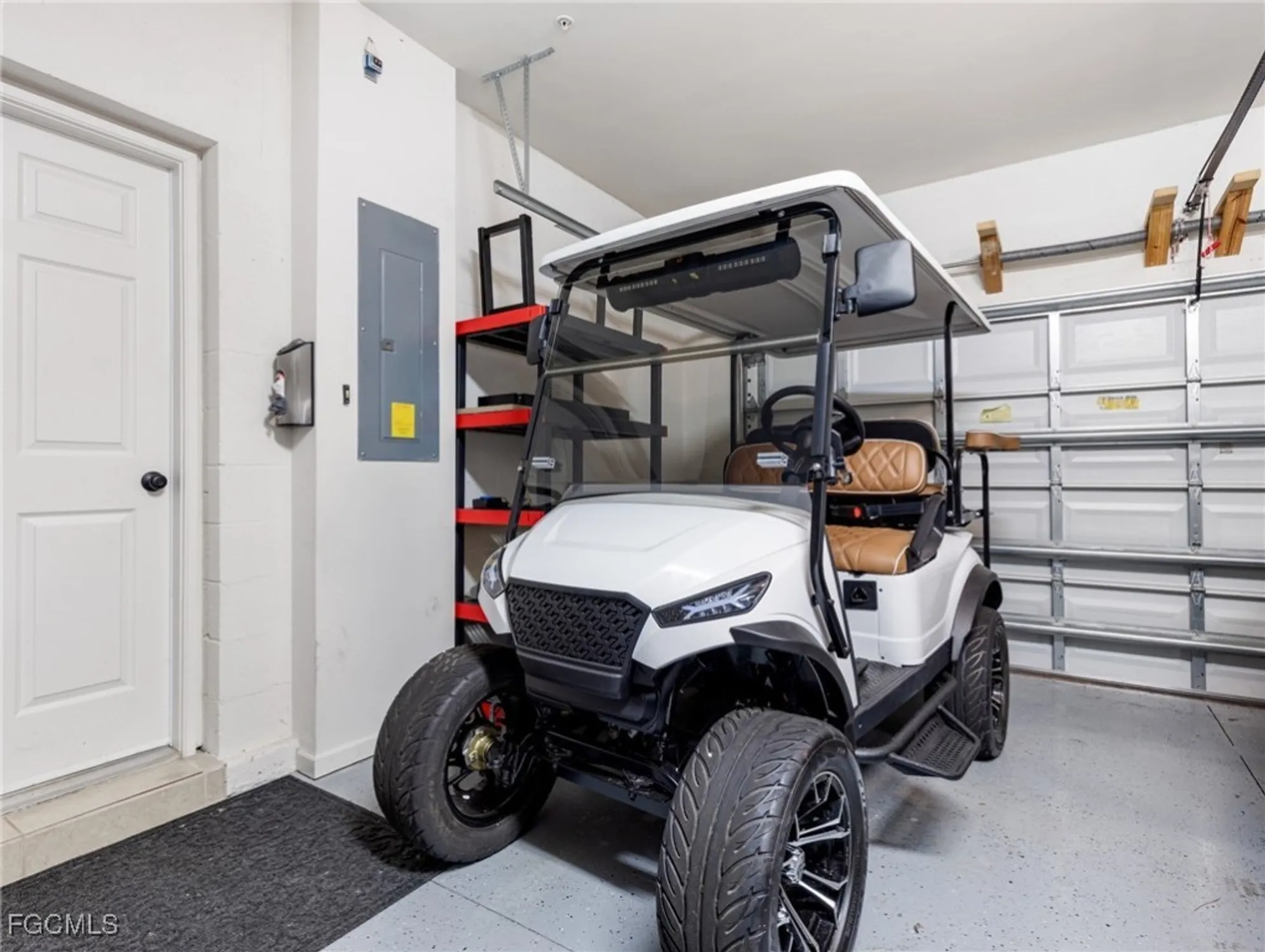 Property Slideshow image 33 of 44 | 10260 glastonbury cir unit 102, Fort Myers, FL, 33913