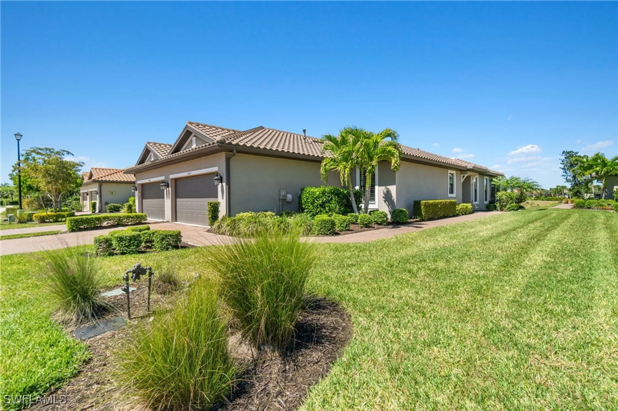 Property Slideshow image 28 of 40 | 8021 calle canovas ct, Naples, FL, 34114