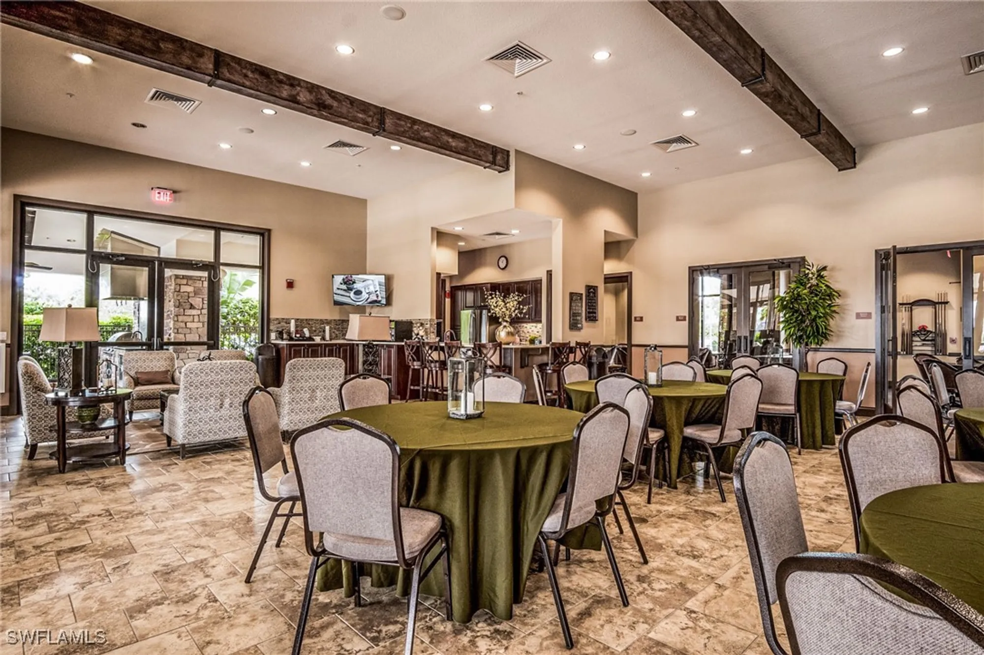 Property Slideshow image 36 of 40 | 8021 calle canovas ct, Naples, FL, 34114