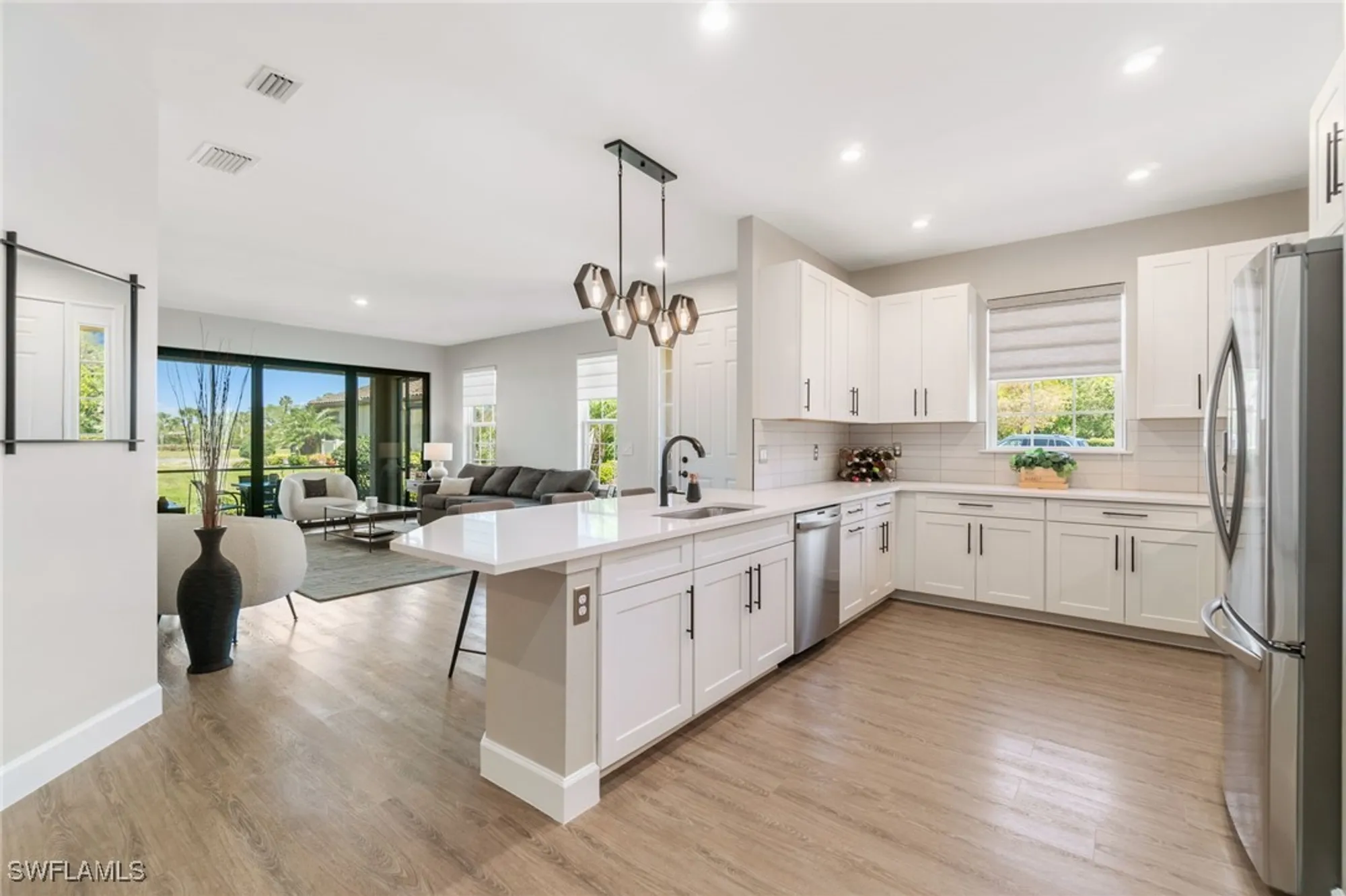 Property Slideshow image 6 of 40 | 8021 calle canovas ct, Naples, FL, 34114