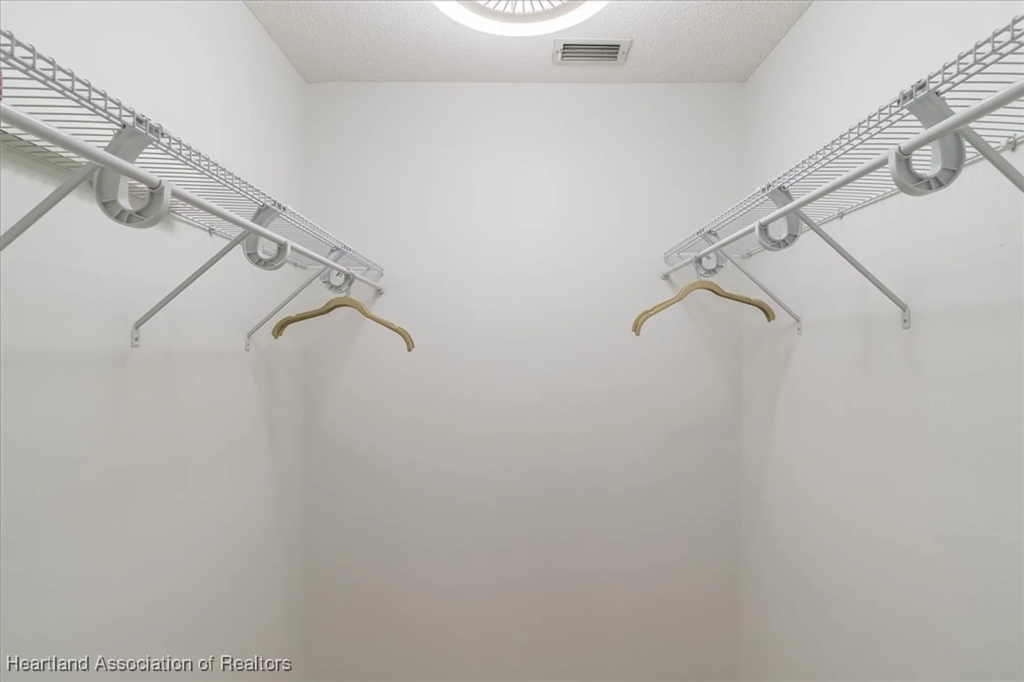 Property Slideshow image 24 of 36 | 7 maplewood ct, Lake Placid, FL, 33852