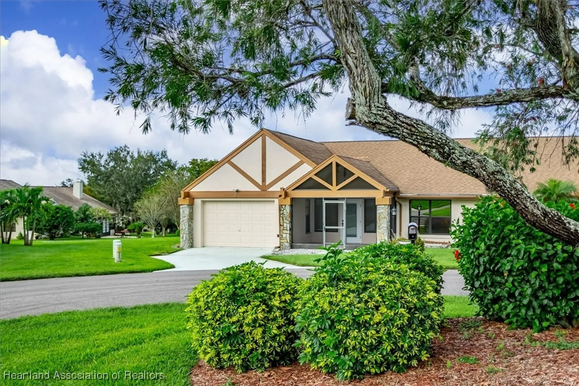 Property Slideshow image 33 of 36 | 7 maplewood ct, Lake Placid, FL, 33852