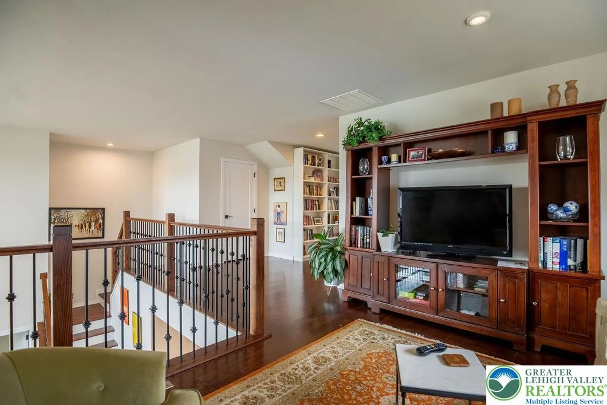 Property Slideshow image 28 of 45 | 6822 sycamore dr, Bath, PA, 18014