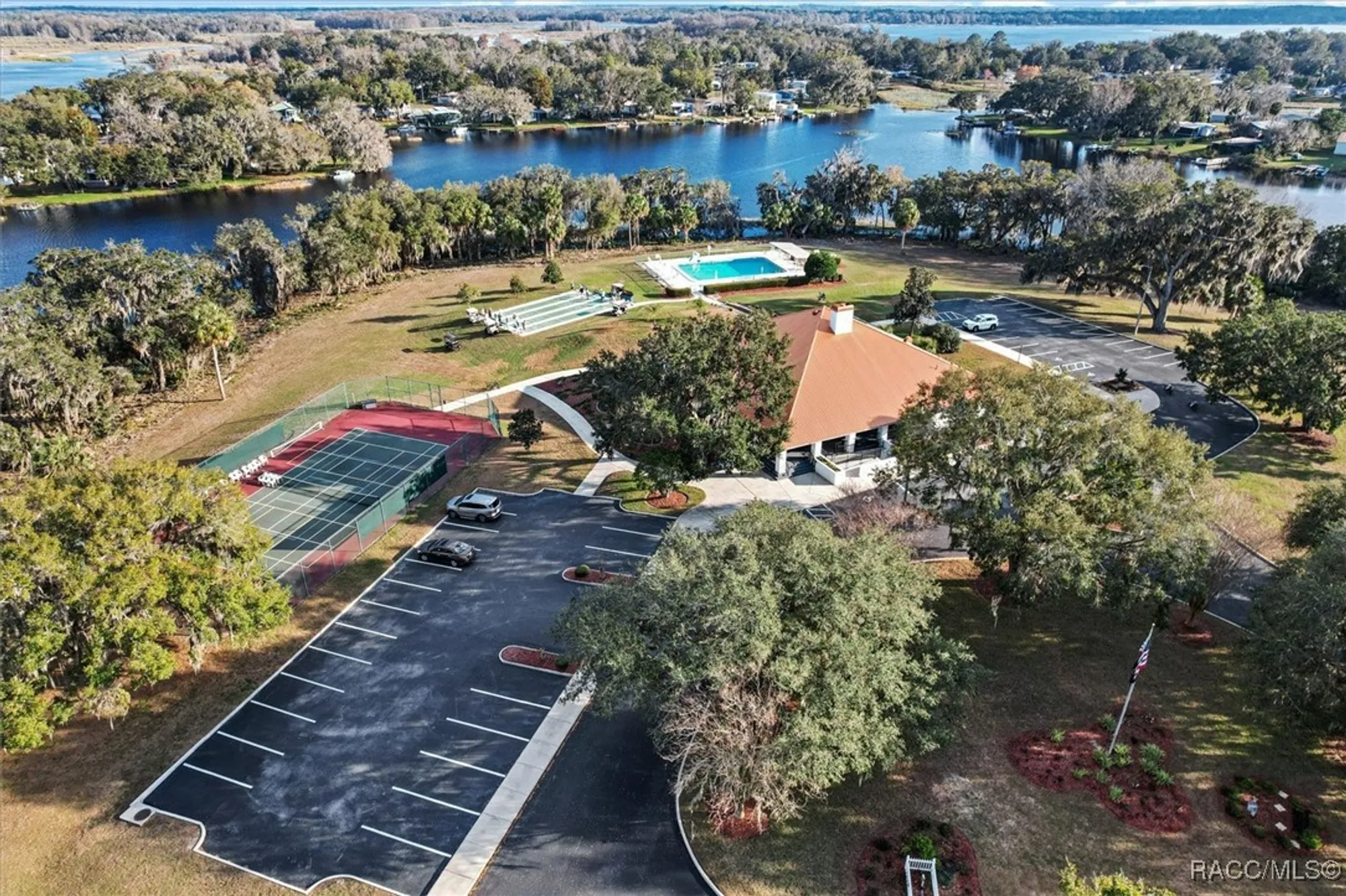 Property Slideshow image 35 of 56 | 4497 n lake vista trl, Hernando, FL, 34442