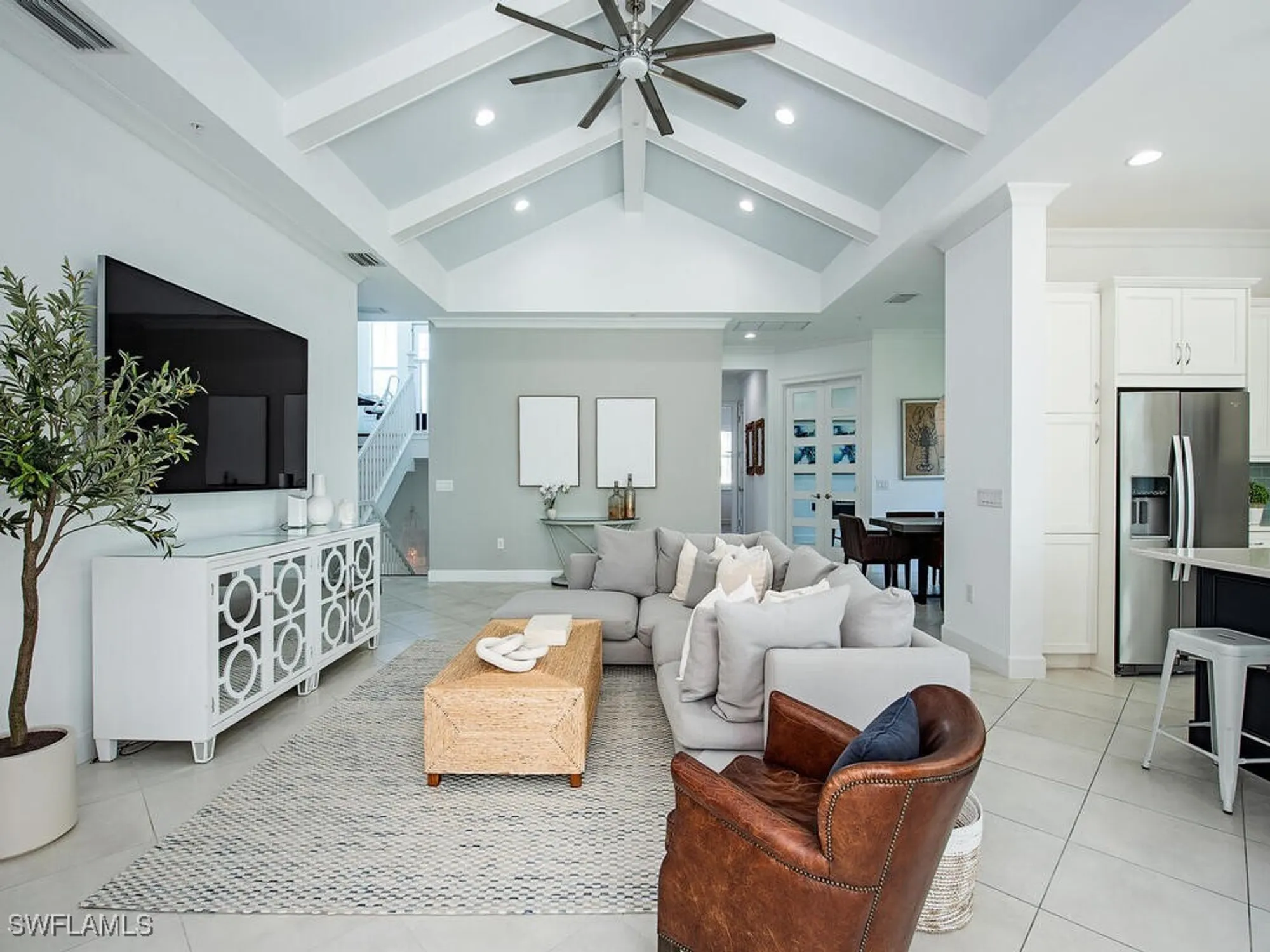 Property Slideshow image 5 of 31 | 6544 dominica dr 202, Naples, FL, 34113