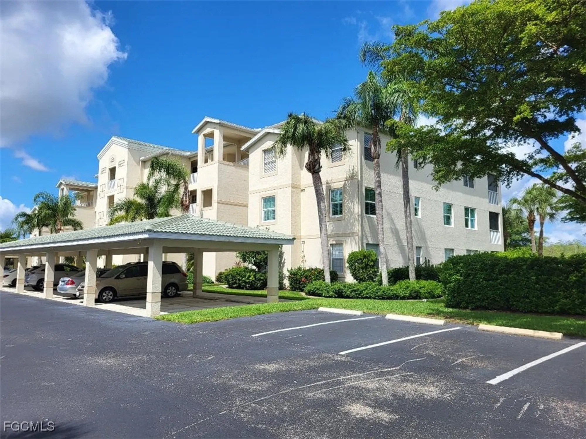 Property Slideshow image 3 of 41 | 14350 bristol bay pl 207, Fort Myers, FL, 33912