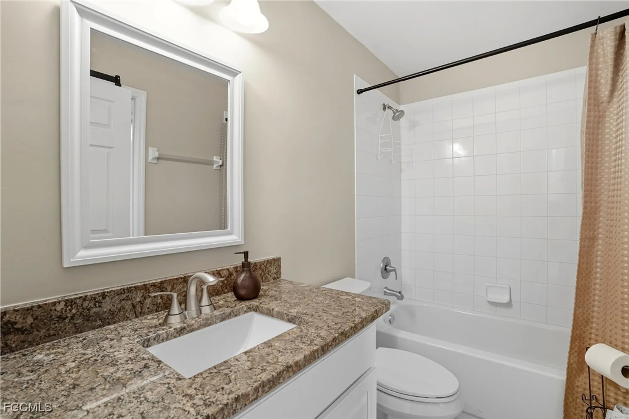 Property Slideshow image 25 of 50 | 9104 shadow glen way, Fort Myers, FL, 33913