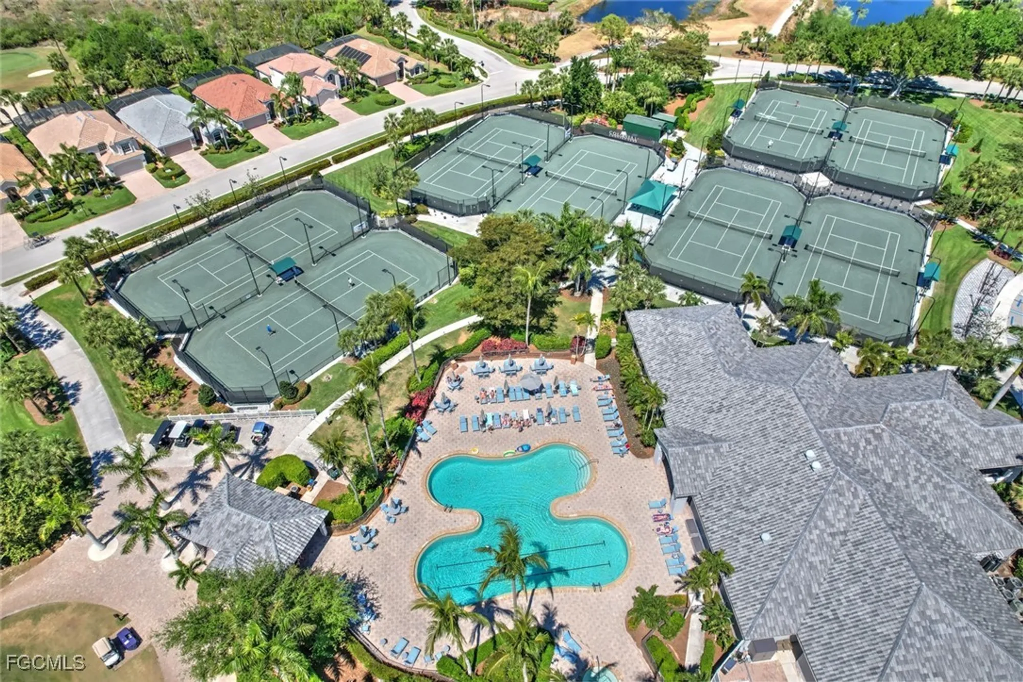 Property Slideshow image 43 of 50 | 9104 shadow glen way, Fort Myers, FL, 33913