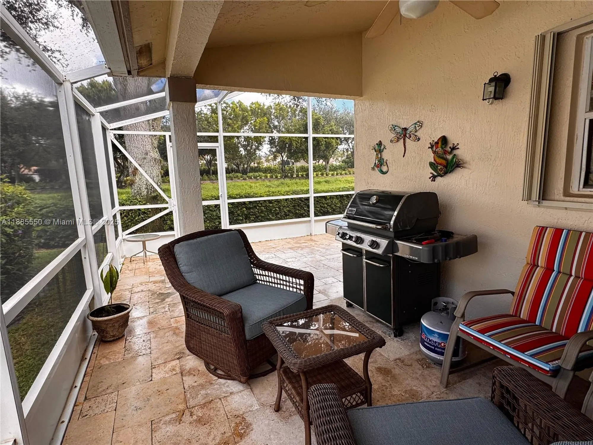 Property Slideshow image 11 of 37 | 7131 whitfield ave, Boynton Beach, FL, 33437