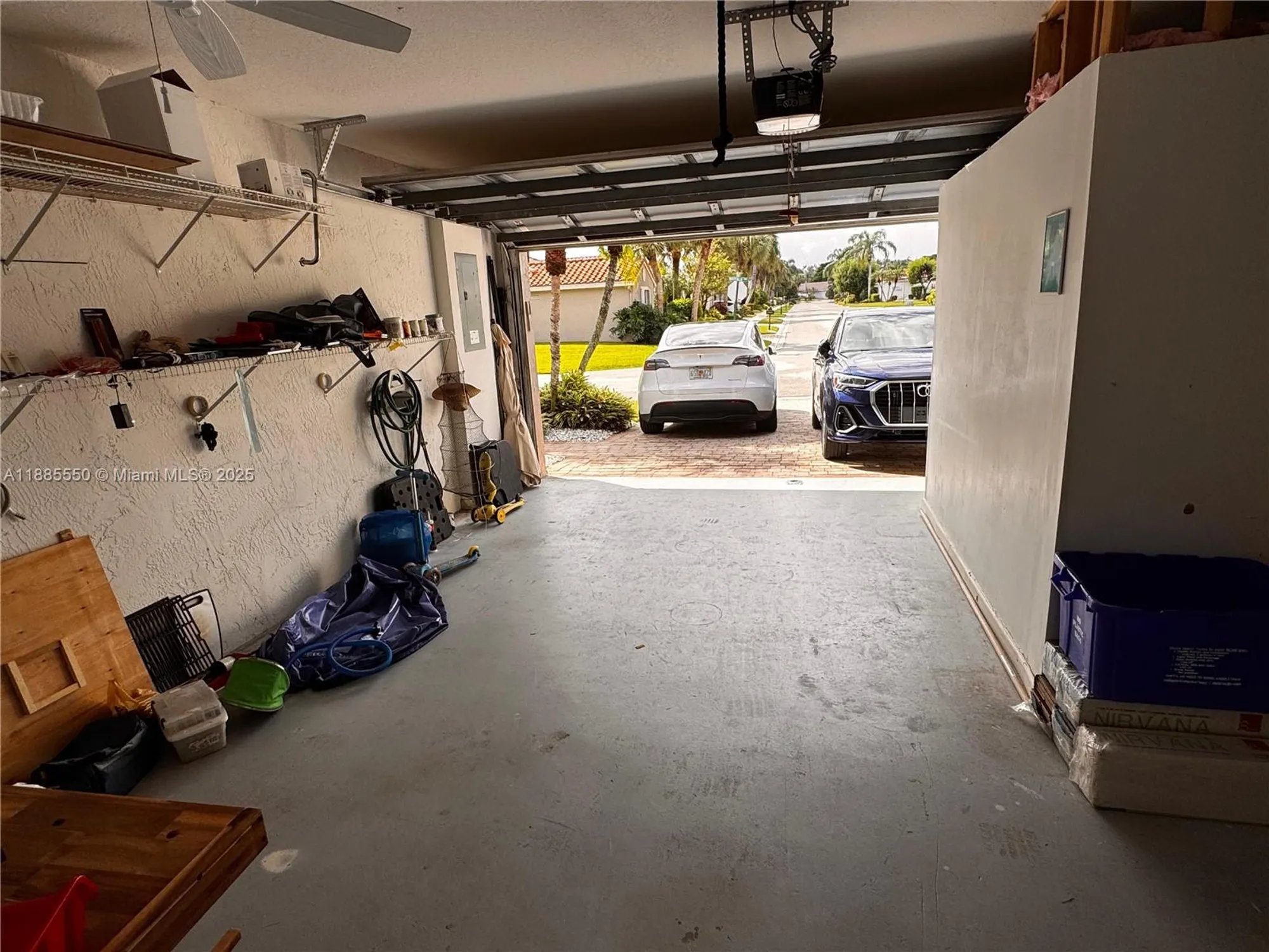 Property Slideshow image 29 of 37 | 7131 whitfield ave, Boynton Beach, FL, 33437