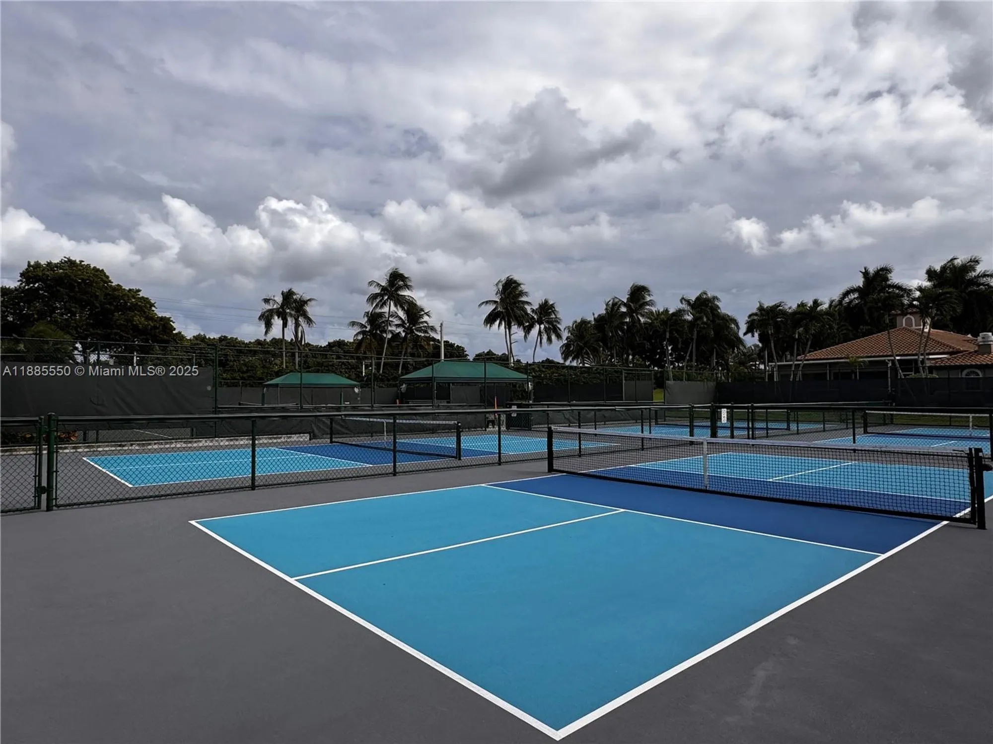 Property Slideshow image 33 of 37 | 7131 whitfield ave, Boynton Beach, FL, 33437