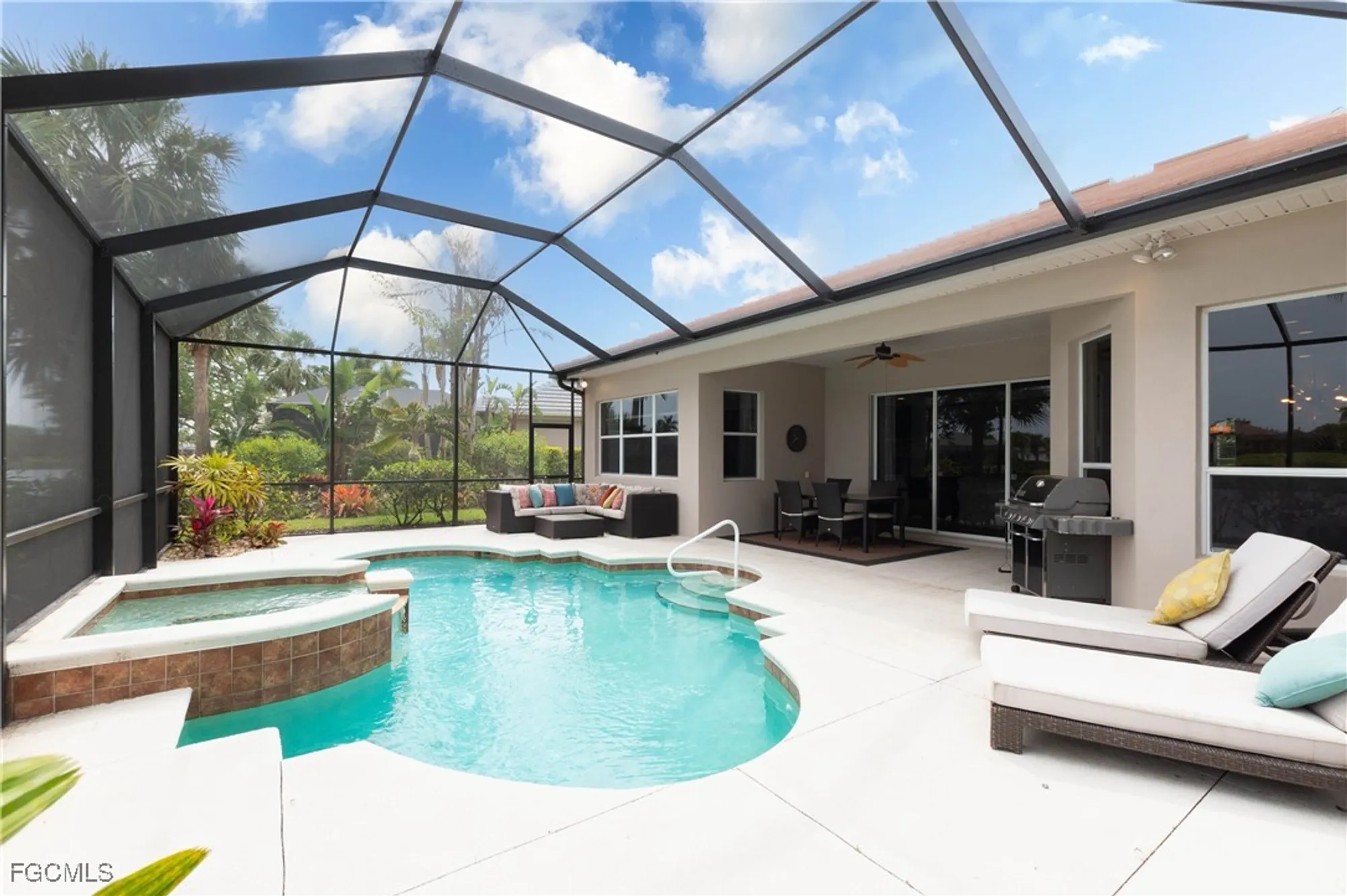 Property Slideshow image 27 of 38 | 13431 sabal pointe dr, Fort Myers, FL, 33905