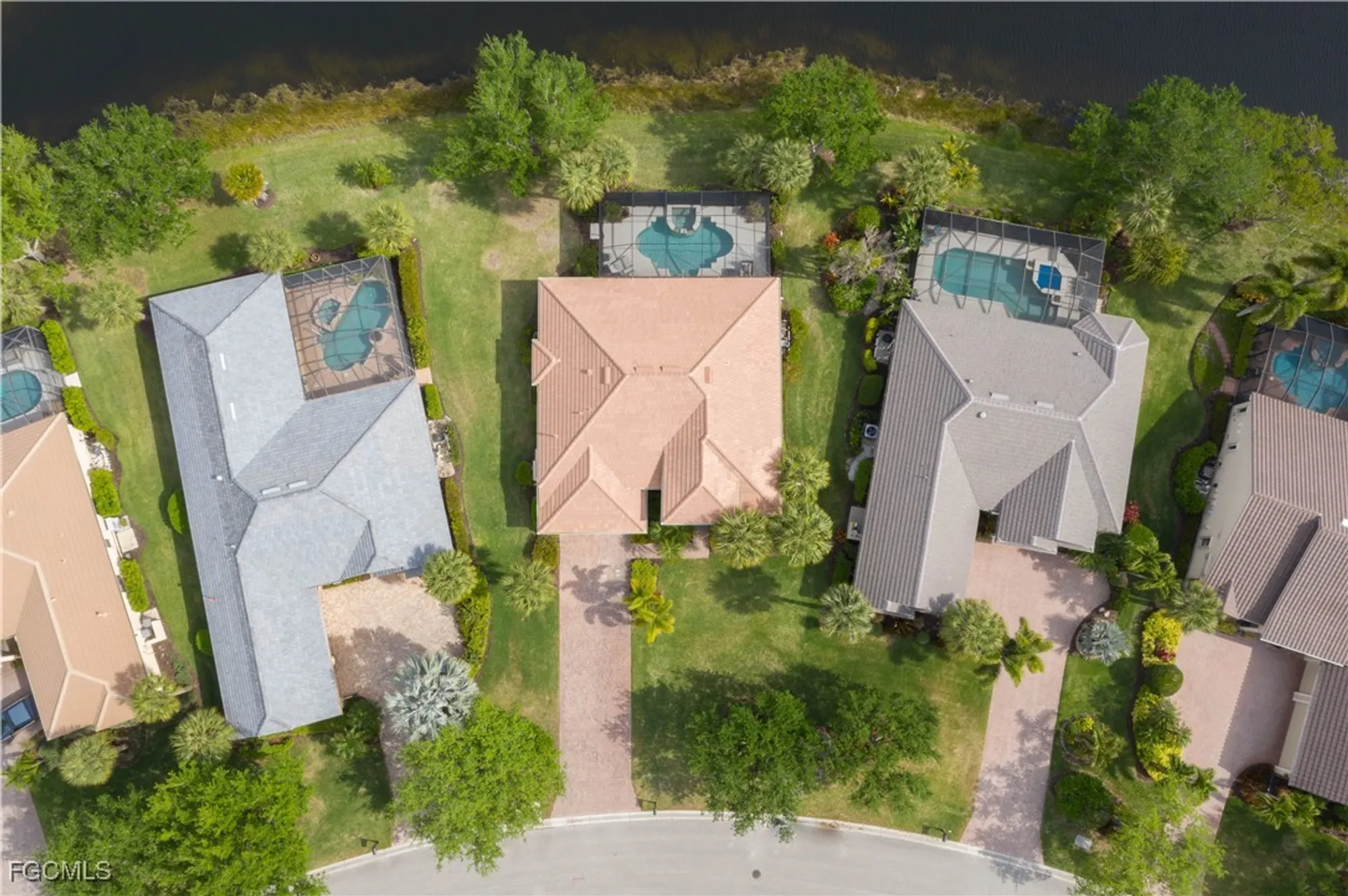 Property Slideshow image 4 of 38 | 13431 sabal pointe dr, Fort Myers, FL, 33905