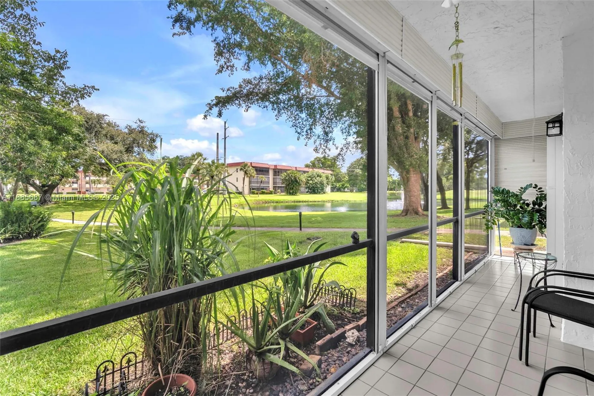 Property Slideshow image 25 of 31 | 150 s hollybrook ter 101, Pembroke Pines, FL, 33025