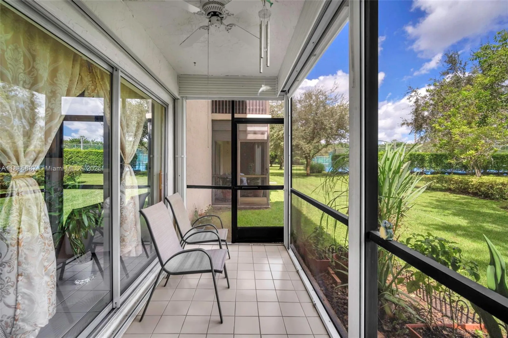 Property Slideshow image 26 of 31 | 150 s hollybrook ter 101, Pembroke Pines, FL, 33025