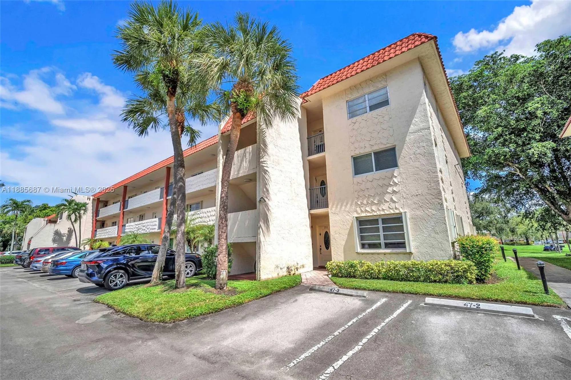 Property Slideshow image 21 of 31 | 150 s hollybrook ter 101, Pembroke Pines, FL, 33025