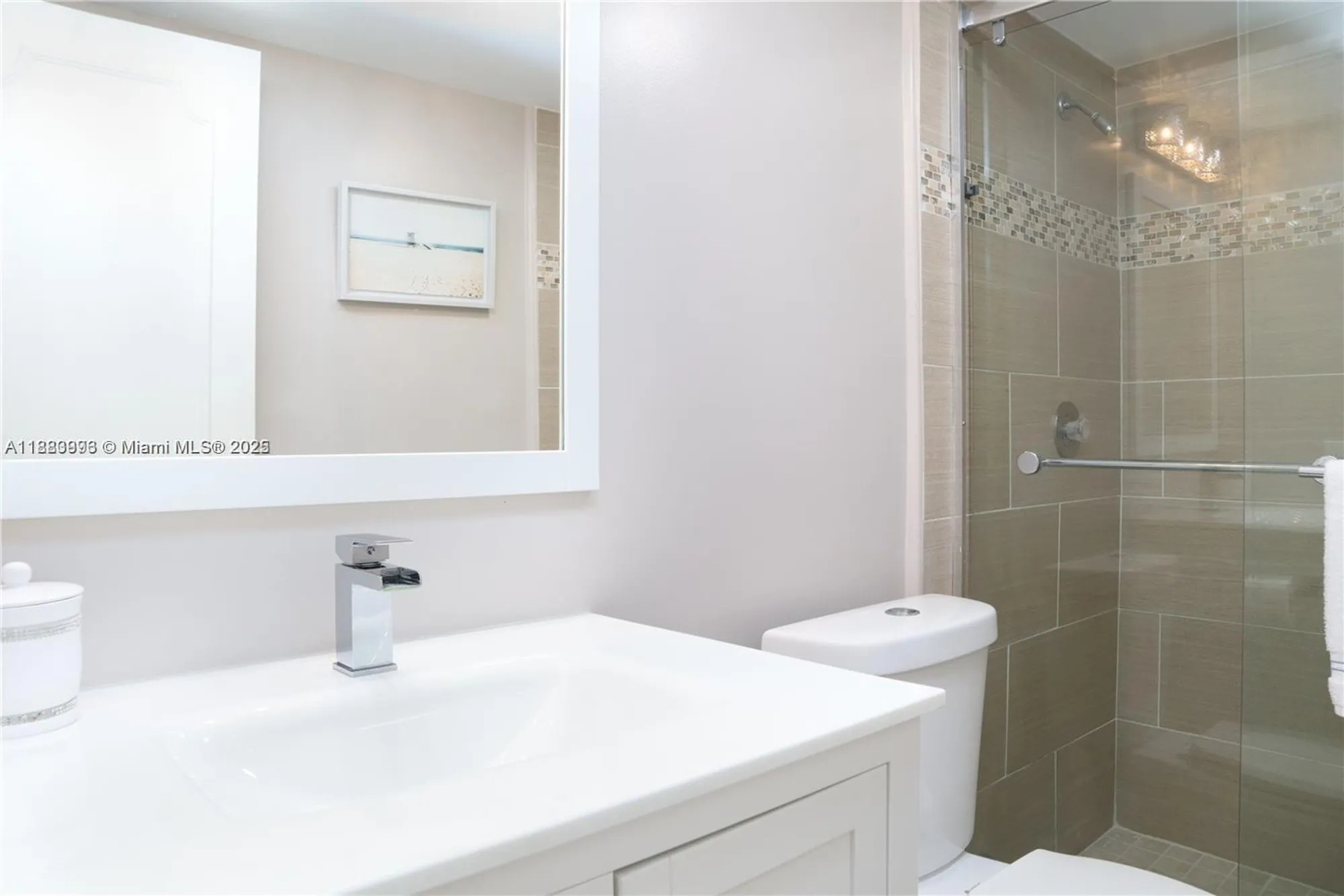 Property Slideshow image 27 of 35 | 23099 barwood ln 304, Boca Raton, FL, 33428