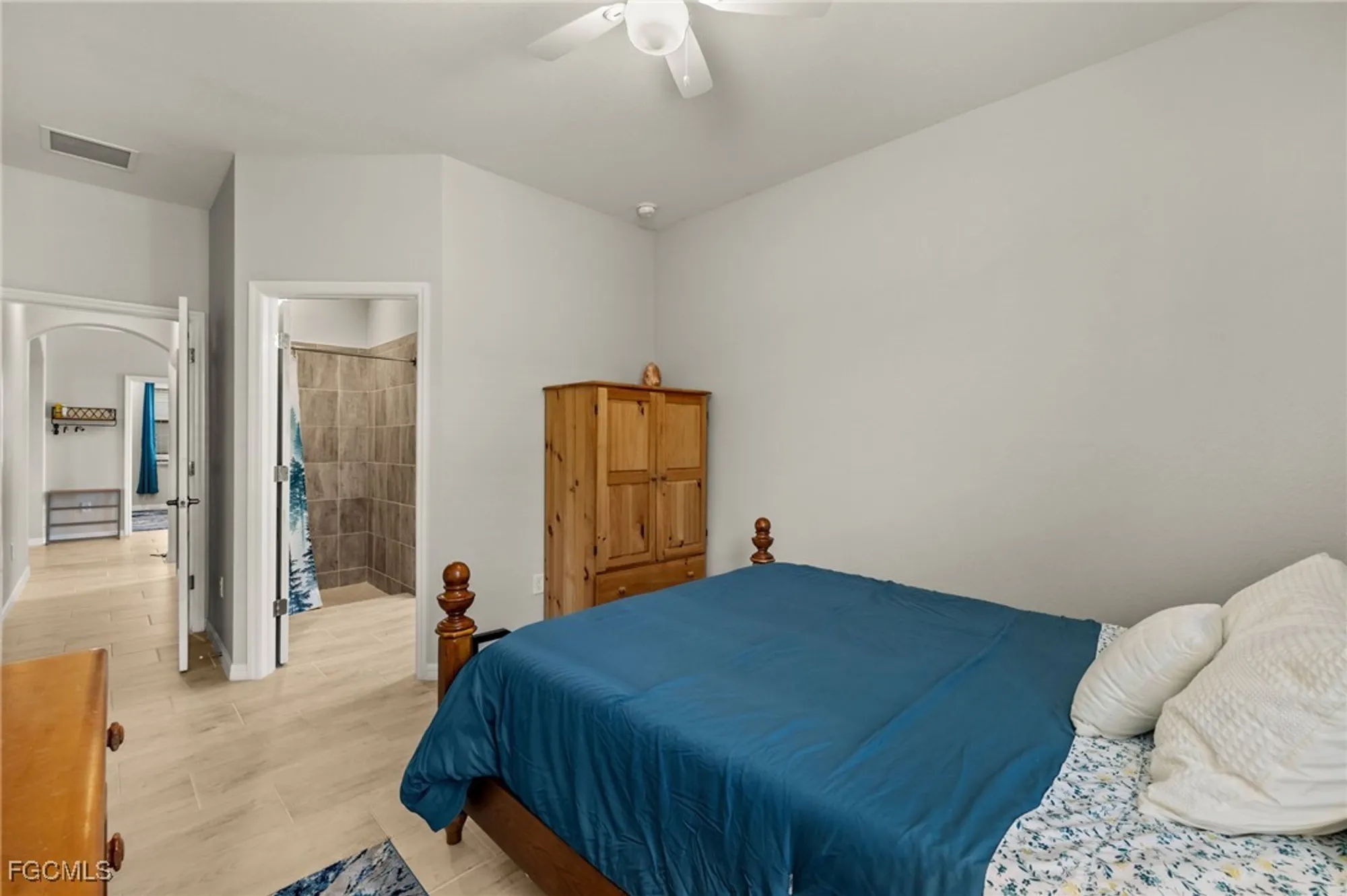 Property Slideshow image 26 of 40 | 17413 newberry ln, Estero, FL, 33928