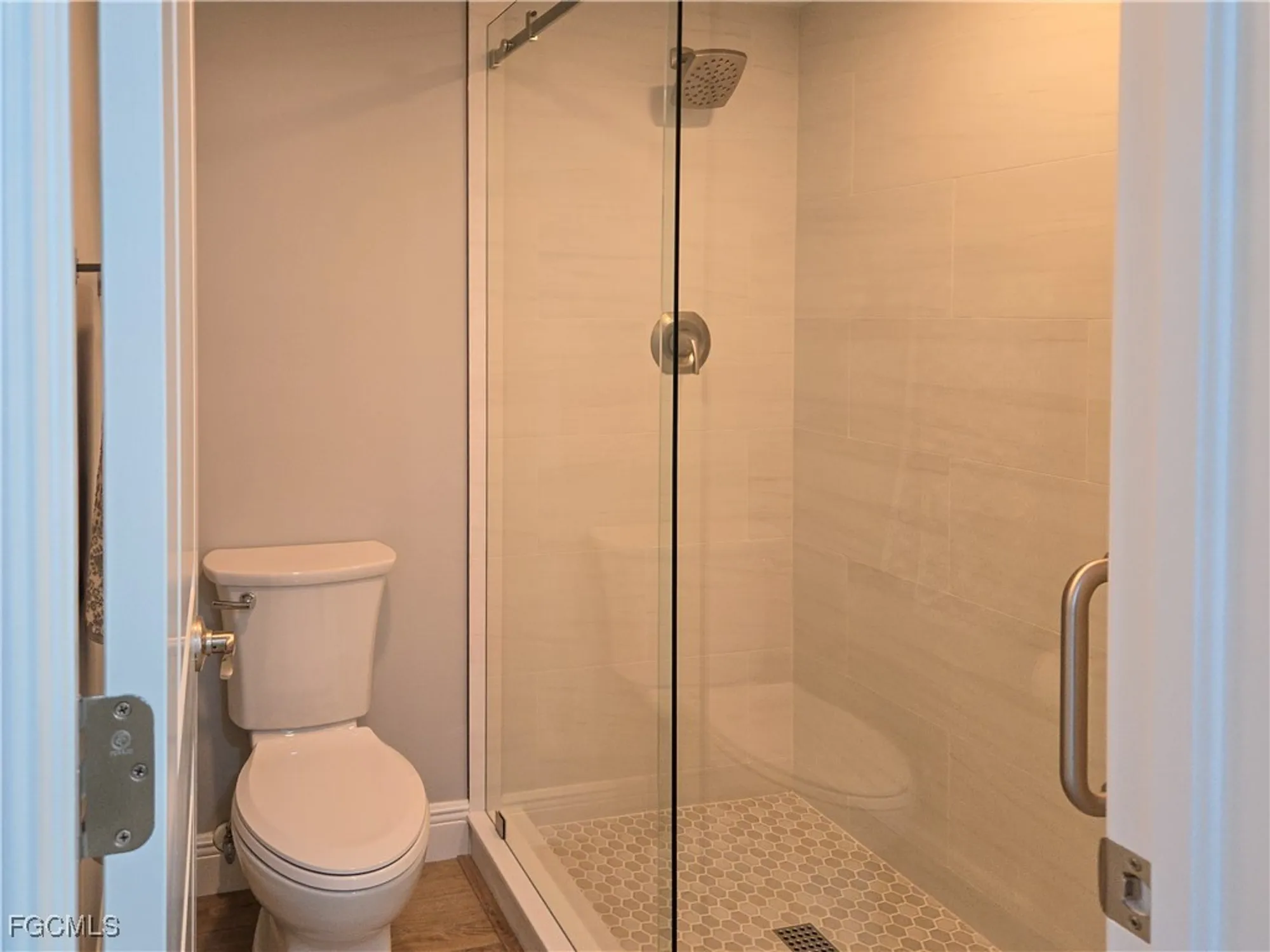 Property Slideshow image 13 of 28 | 5790 trailwinds dr 111, Fort Myers, FL, 33907