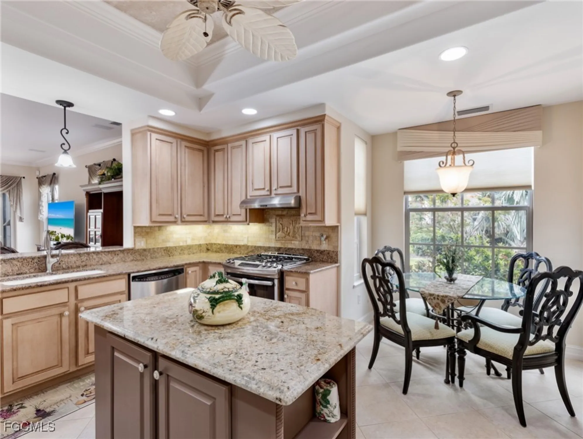 Property Slideshow image 18 of 45 | 11239 bienvenida ct unit 102, Fort Myers, FL, 33908