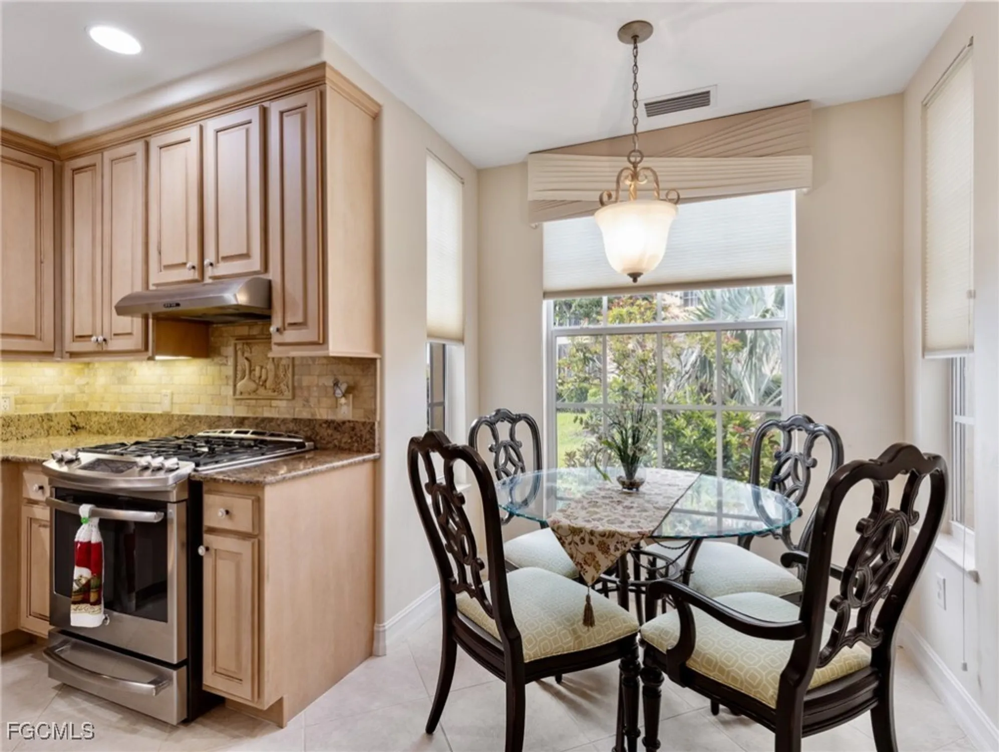 Property Slideshow image 20 of 45 | 11239 bienvenida ct unit 102, Fort Myers, FL, 33908