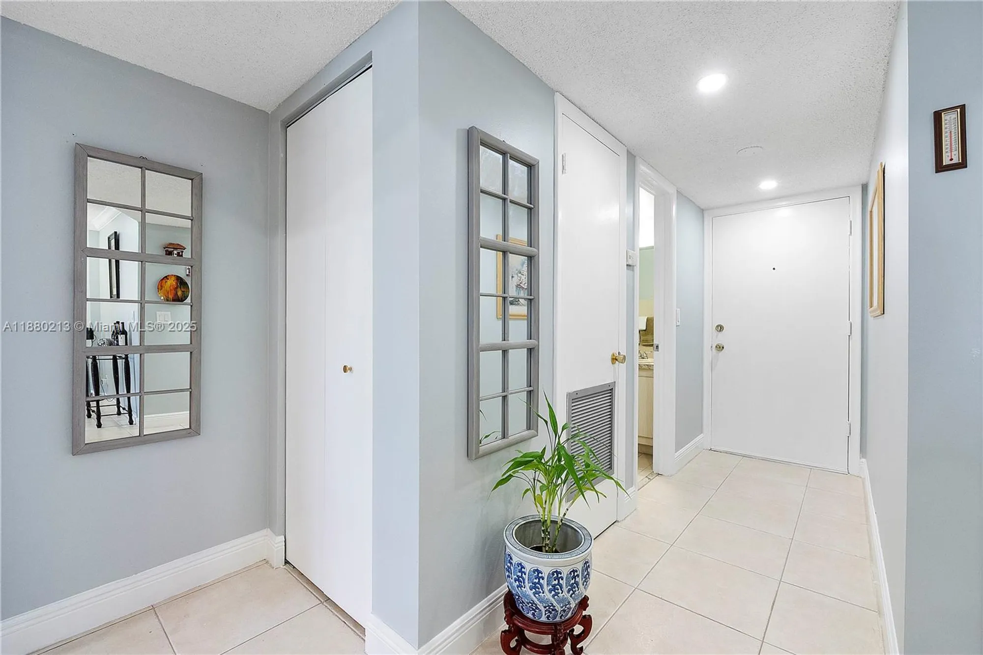 Property Slideshow image 4 of 45 | 4851 nw 21st st 109, Lauderhill, FL, 33313