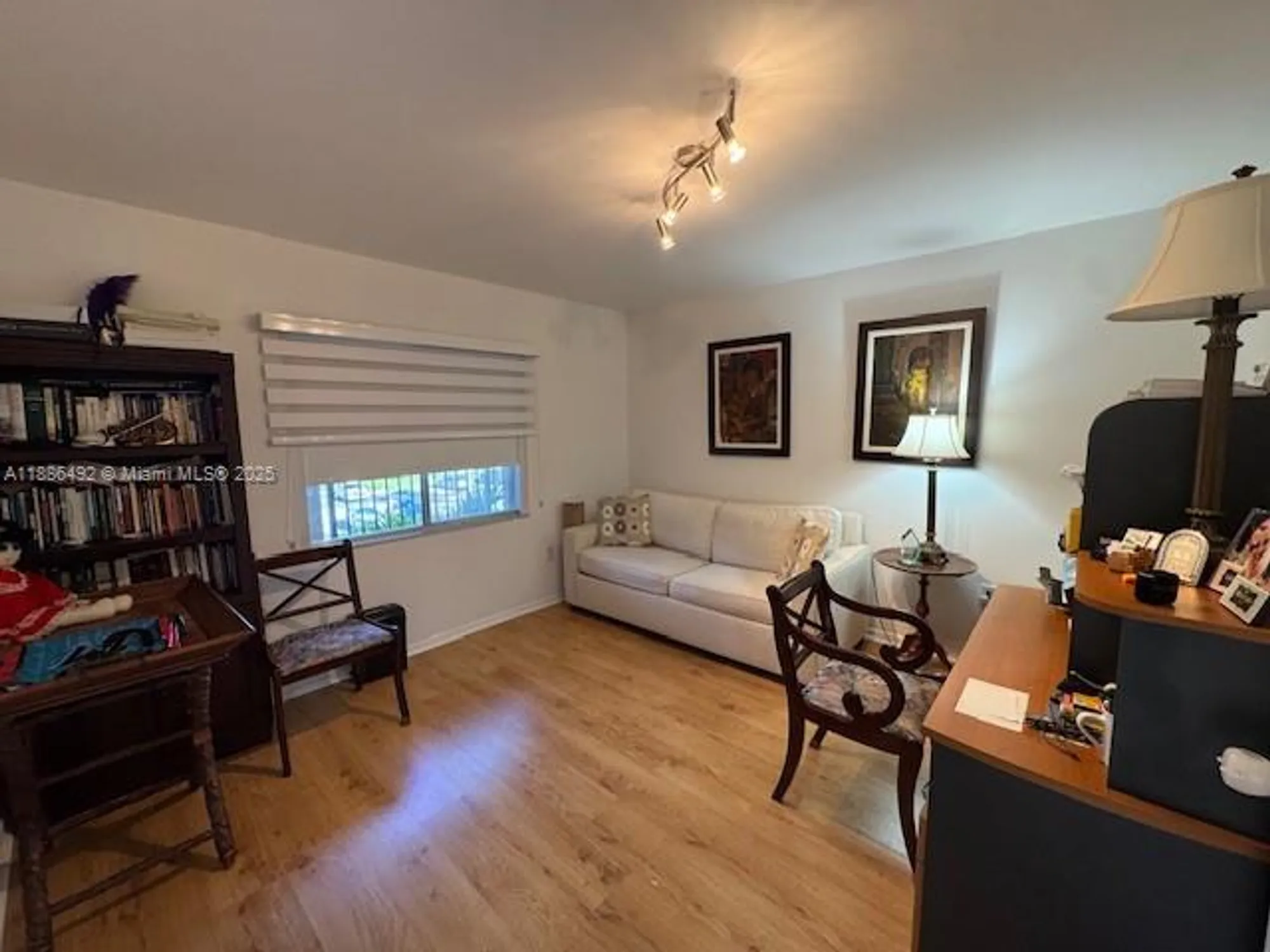 Property Slideshow image 12 of 36 | 950 sw 138th ave 314b, Pembroke Pines, FL, 33027