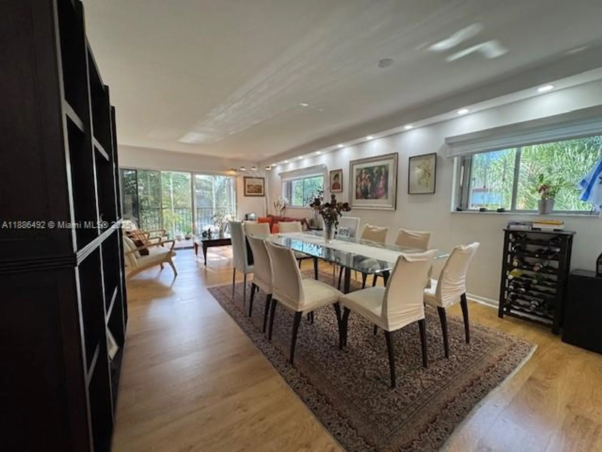 Property Slideshow image 27 of 36 | 950 sw 138th ave 314b, Pembroke Pines, FL, 33027